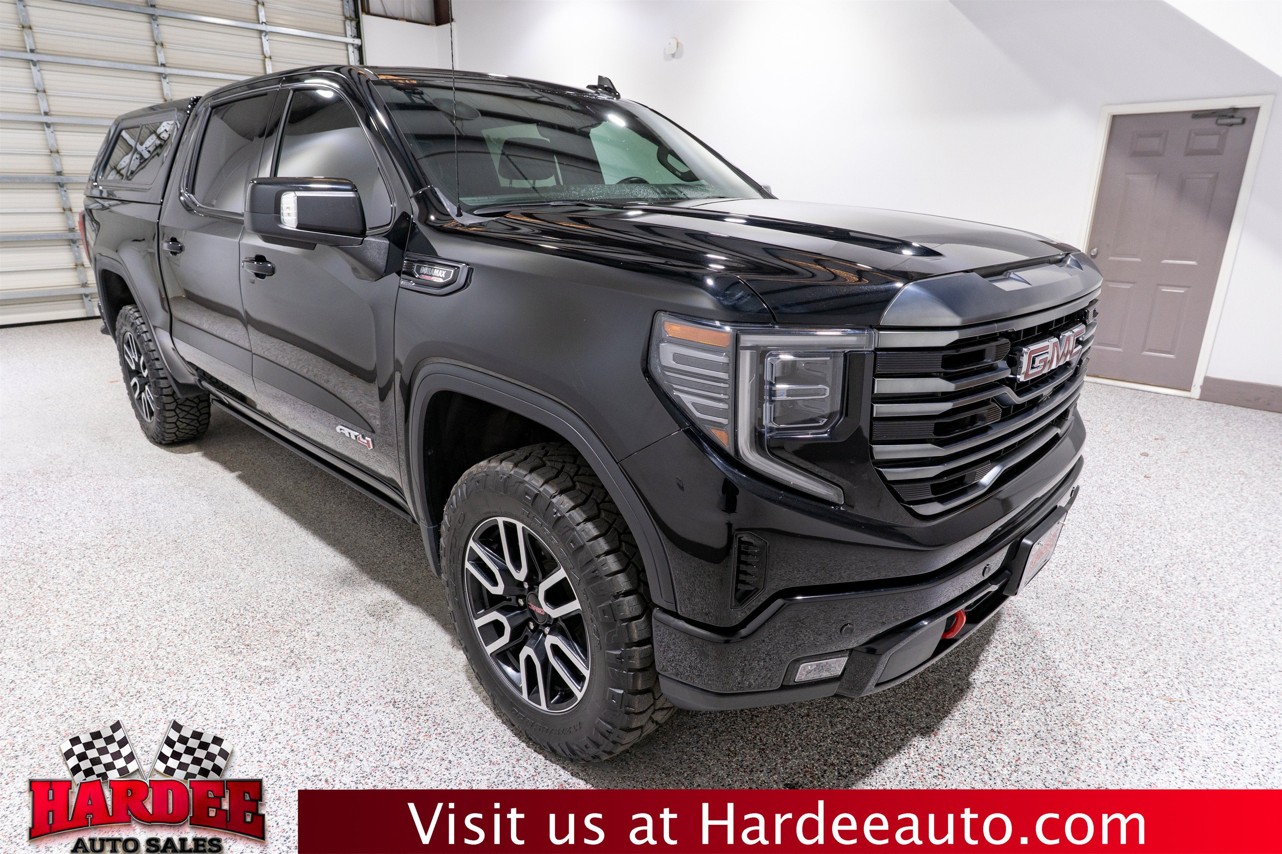 2024 GMC Sierra 1500 AT4
