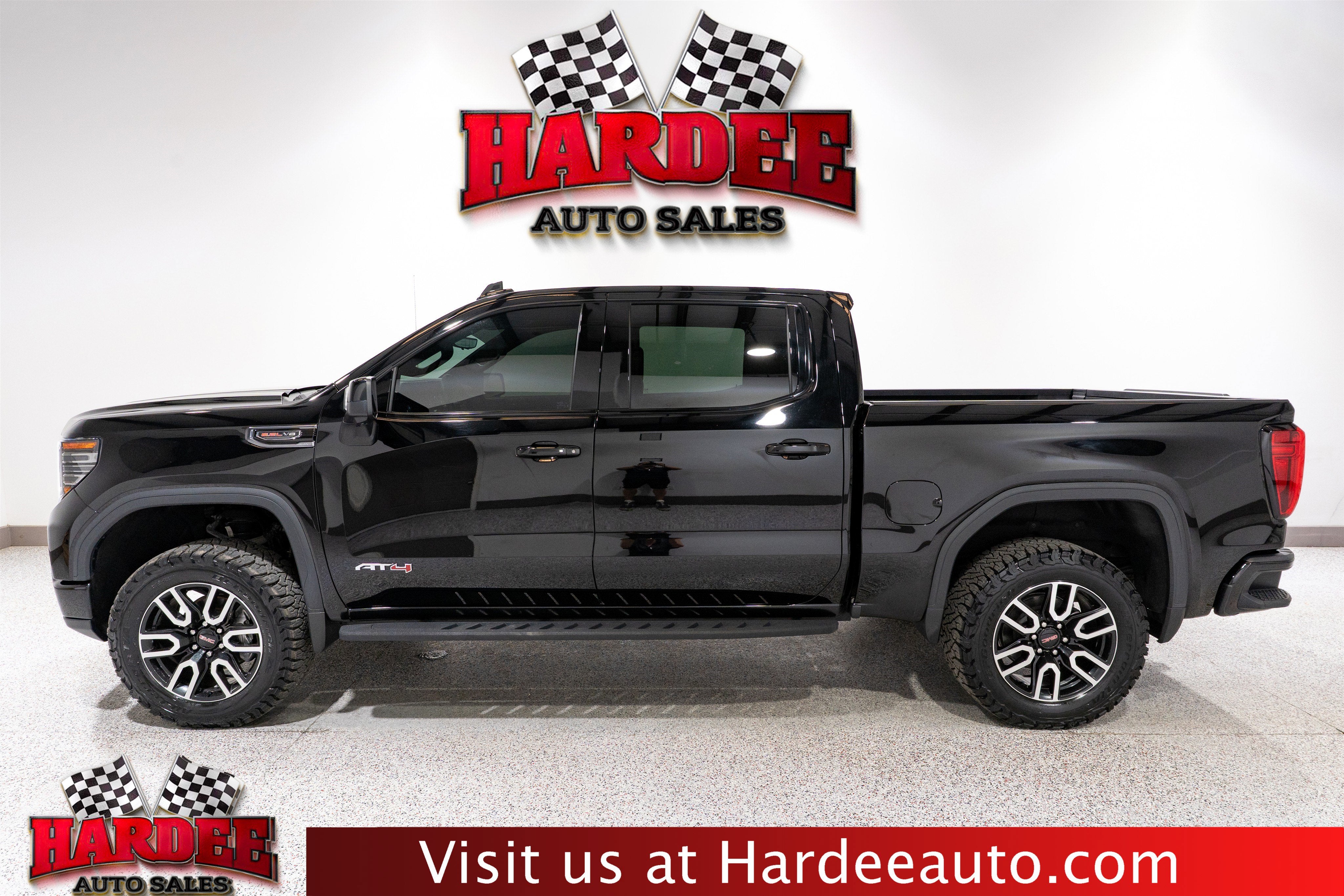 2024 GMC Sierra 1500 AT4