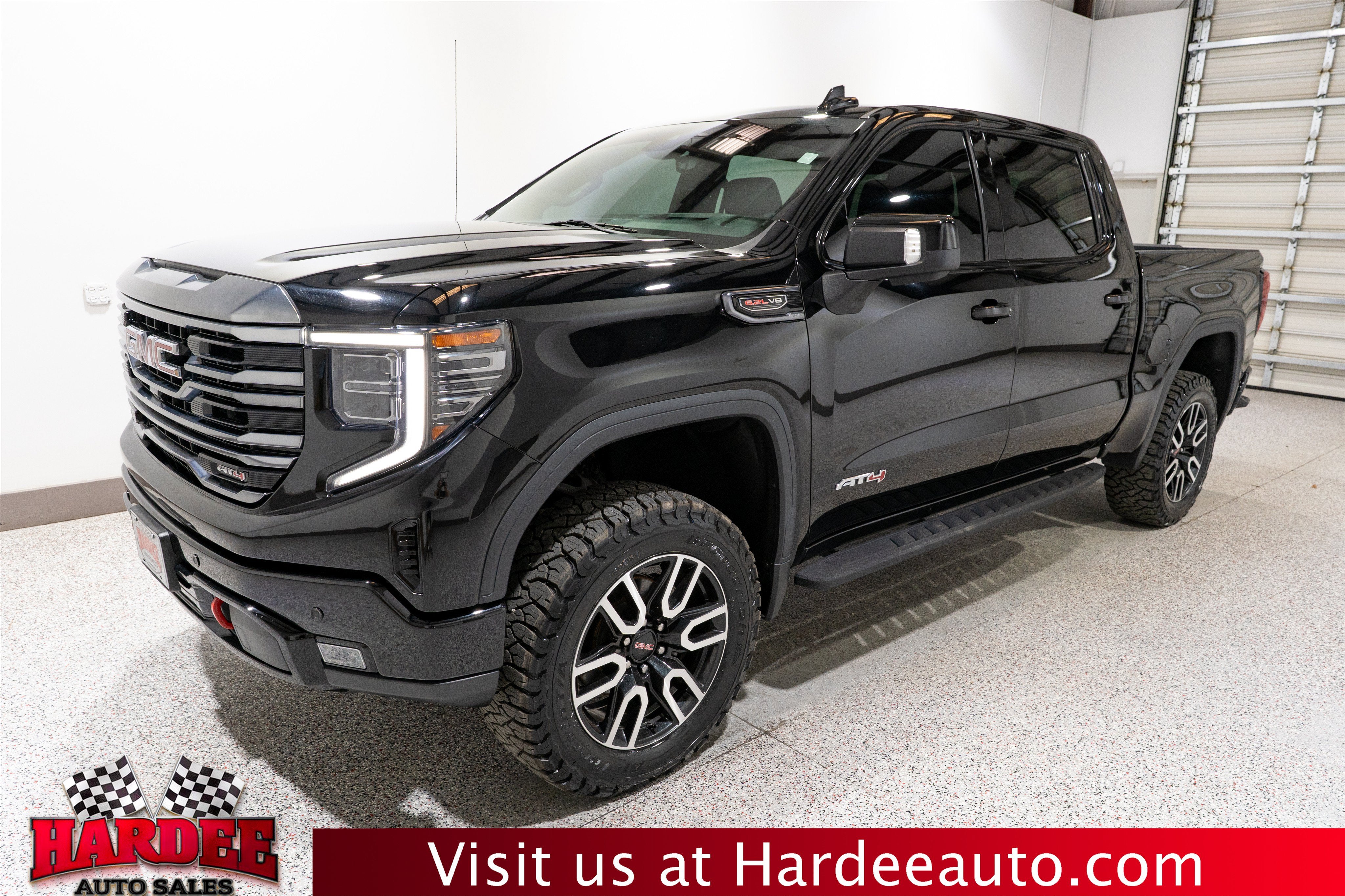 2024 GMC Sierra 1500 AT4