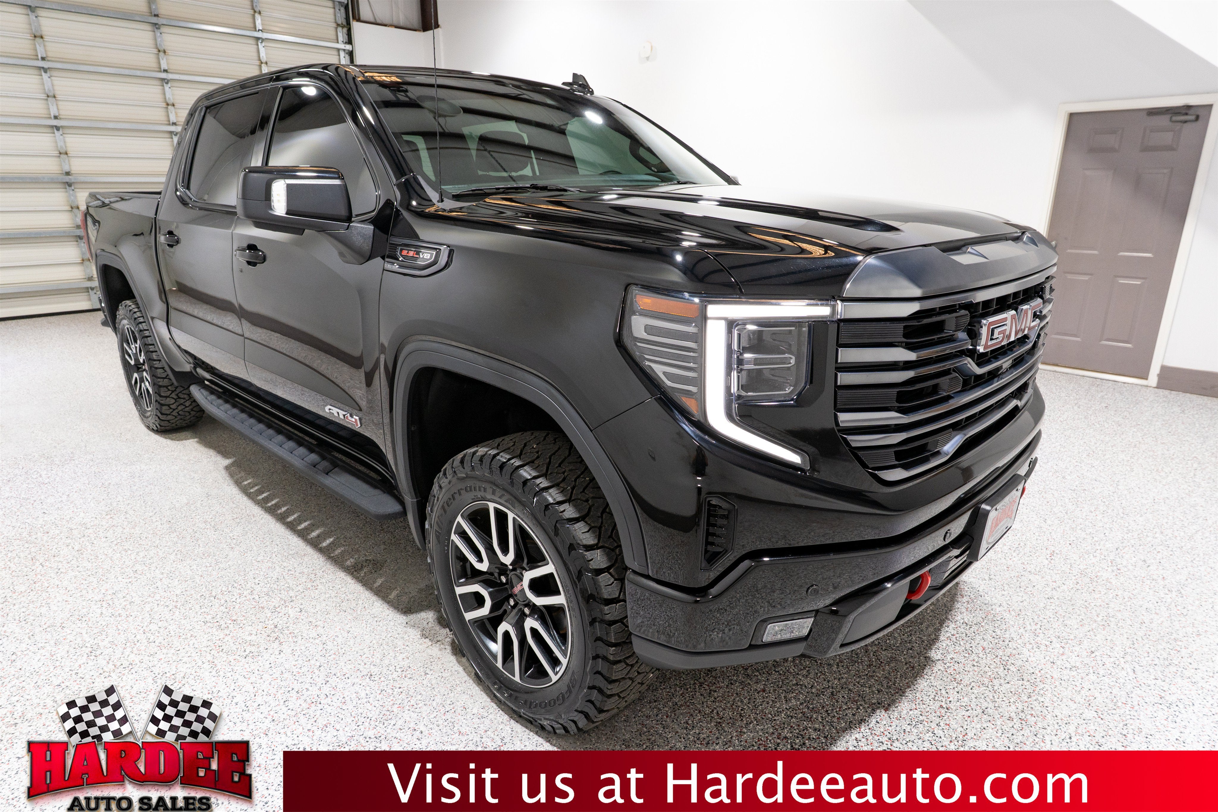 2024 GMC Sierra 1500 AT4