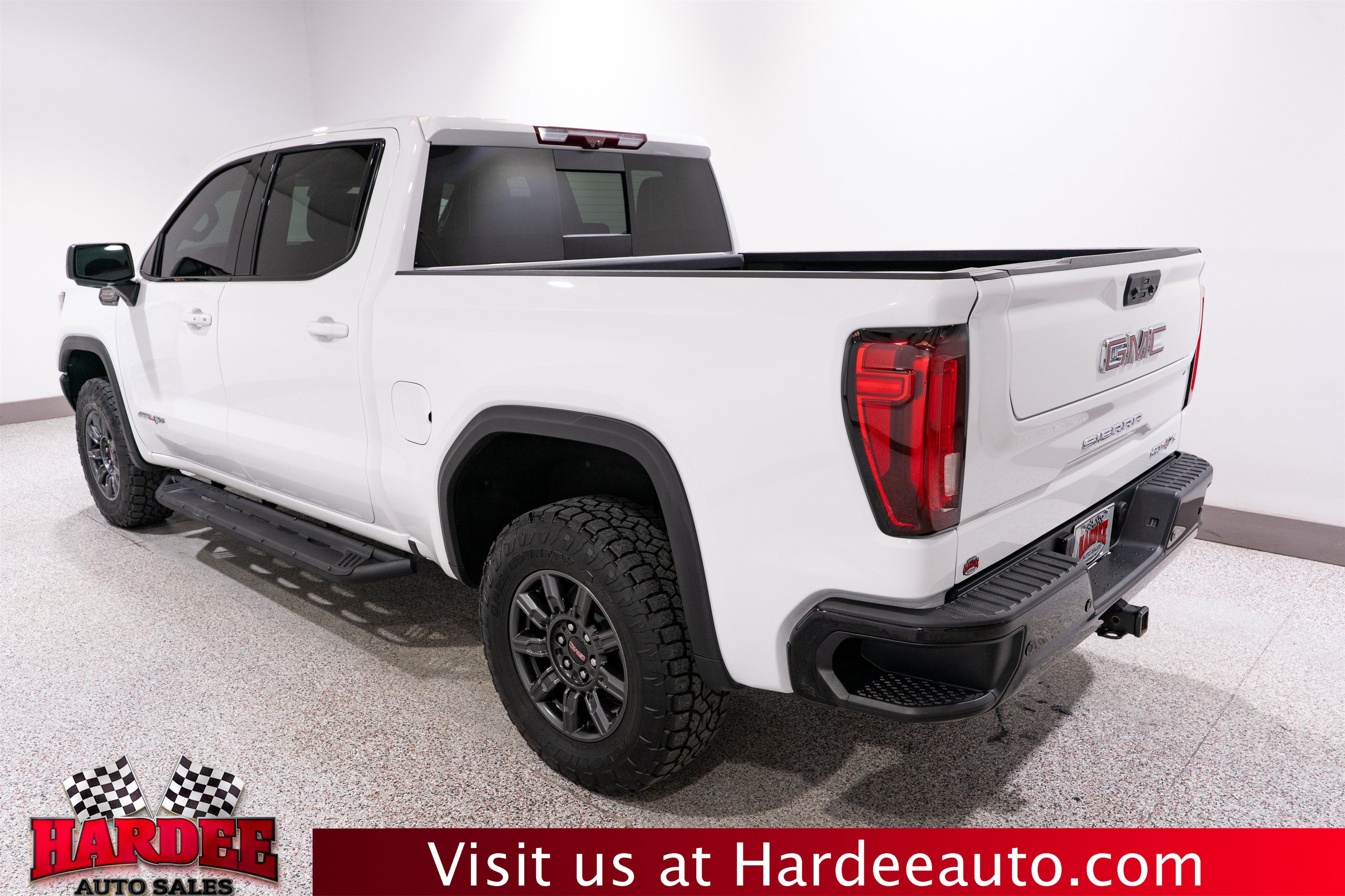 2024 GMC Sierra 1500 AT4X