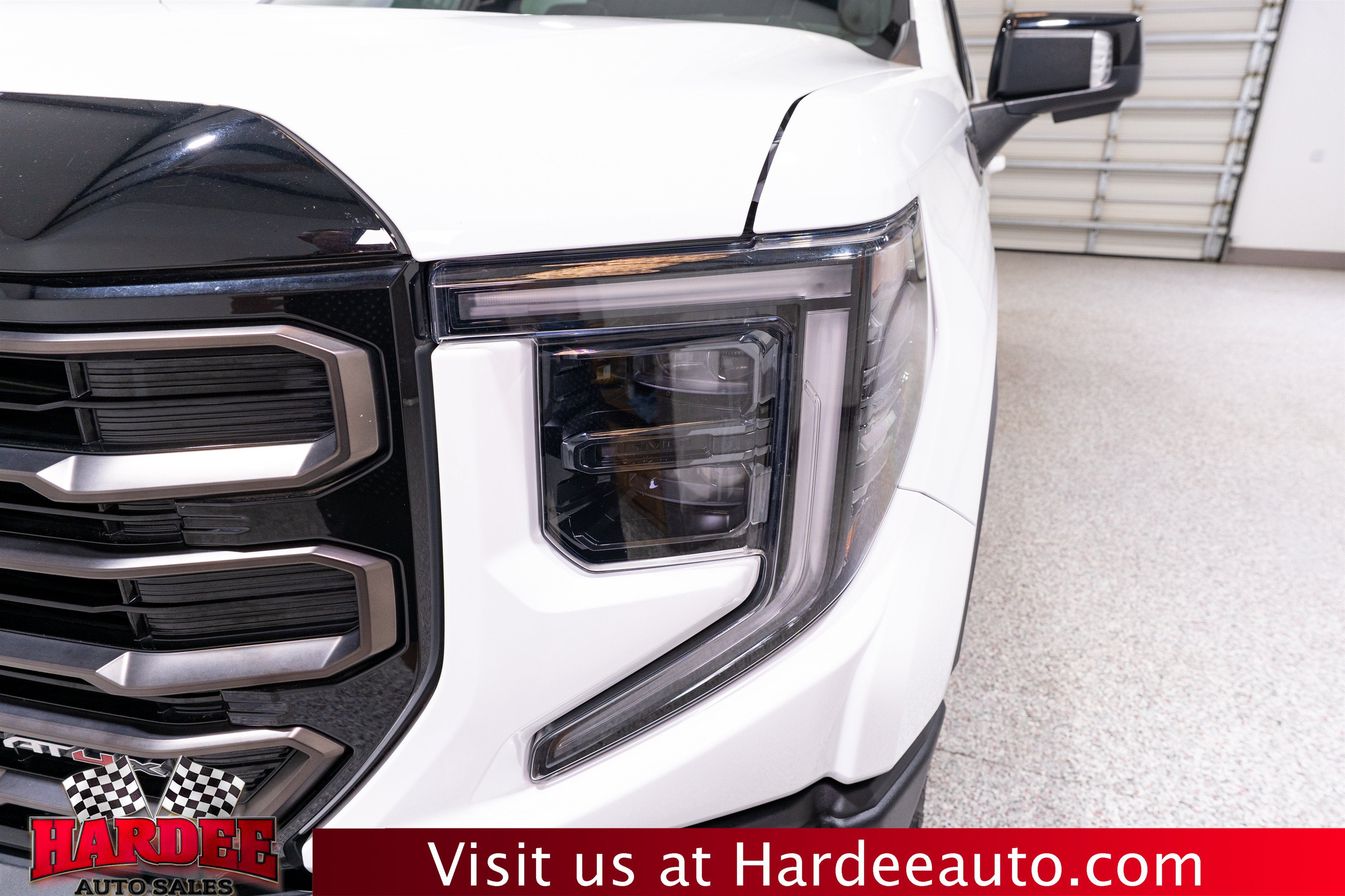 2024 GMC Sierra 1500 AT4X