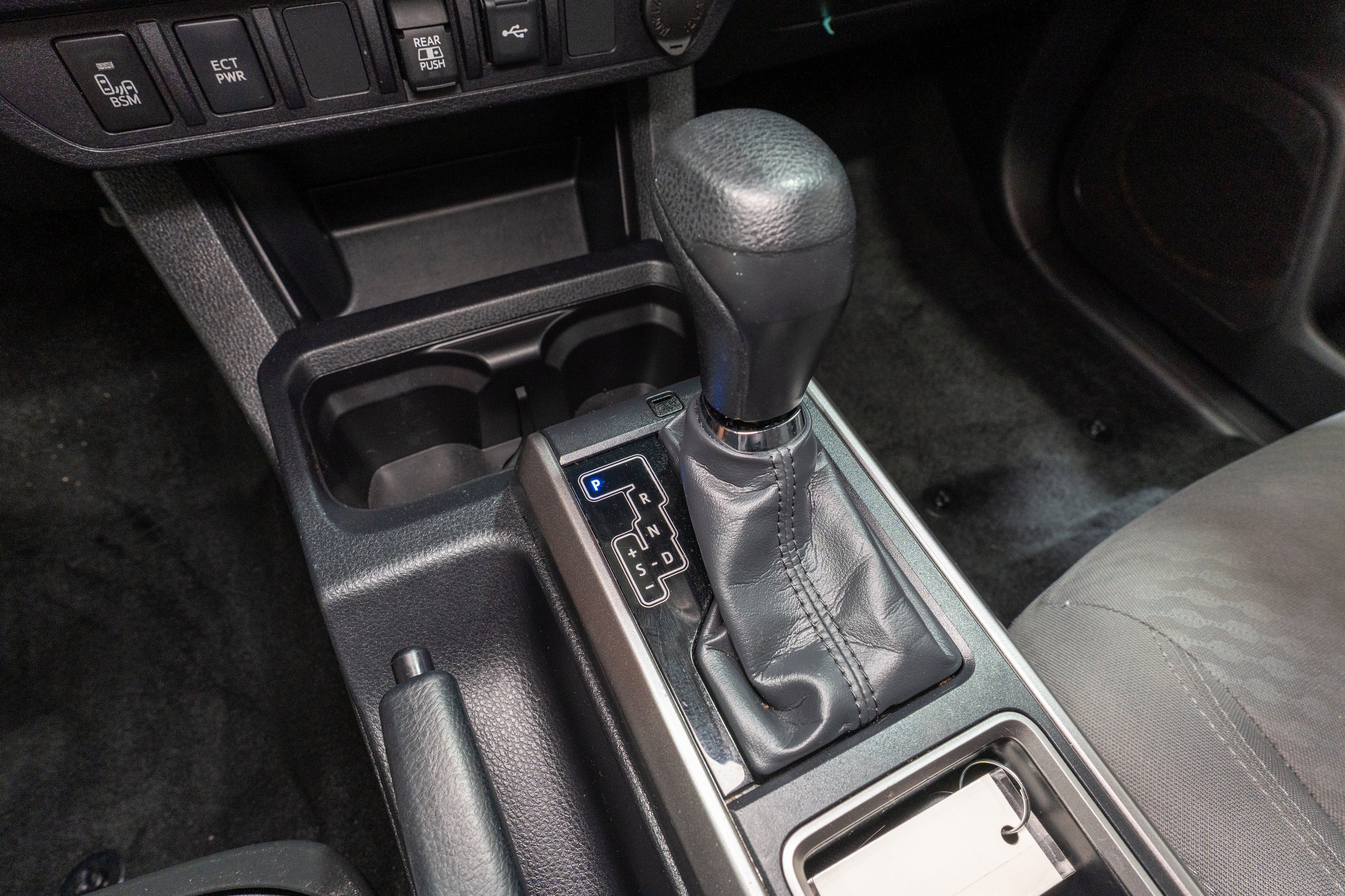 2023 Toyota Tacoma 2WD SR5