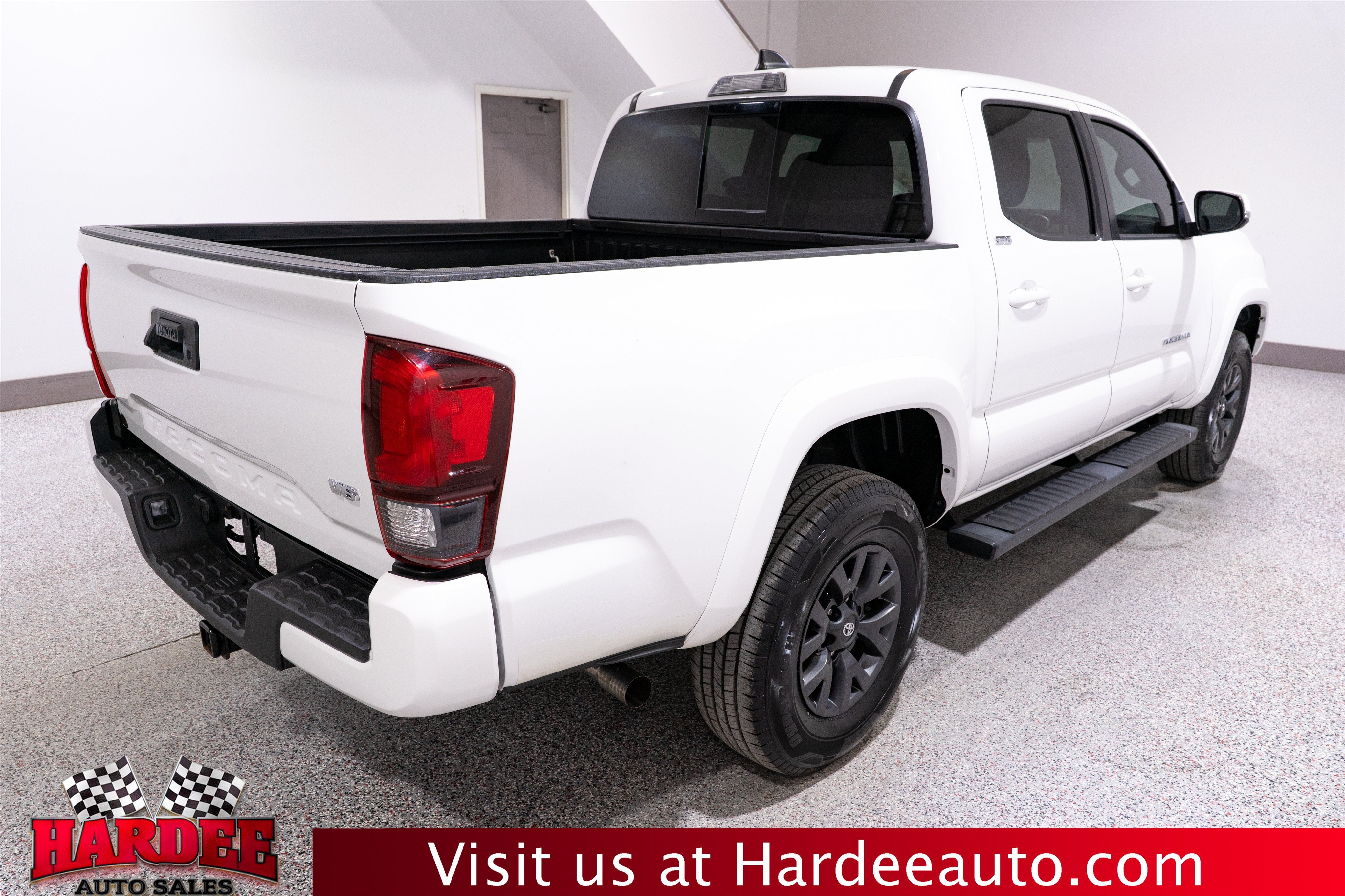 2023 Toyota Tacoma 2WD SR5