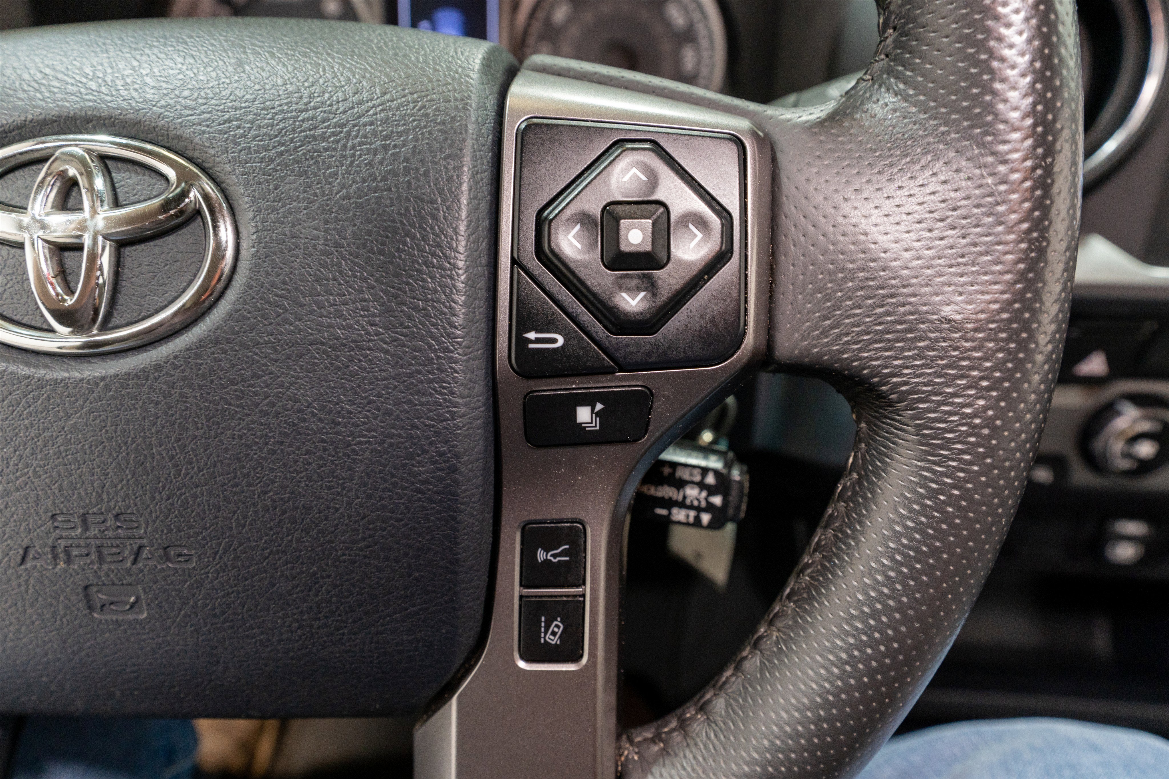 2018 Toyota Tacoma 2WD SR5