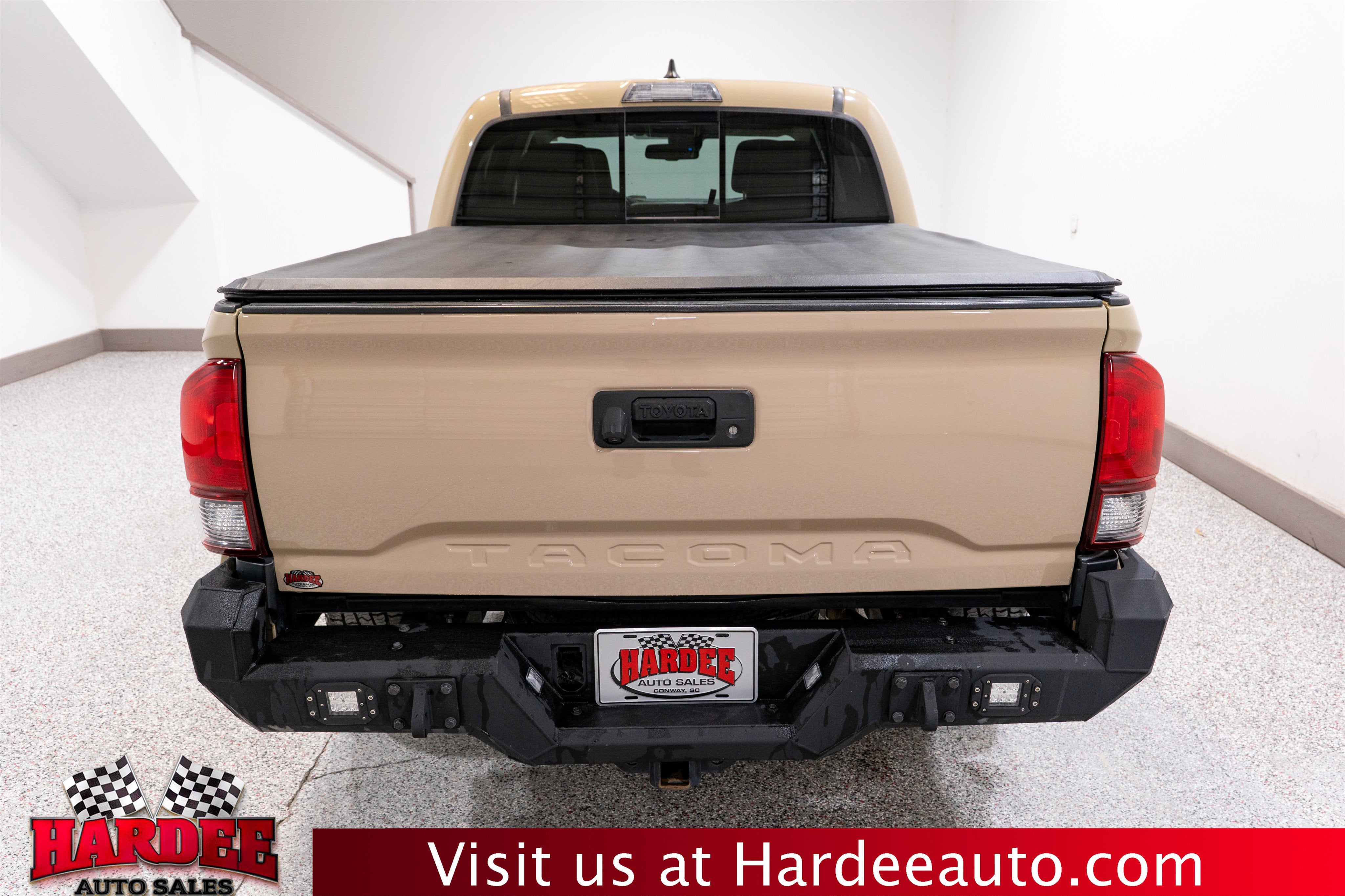 2018 Toyota Tacoma 2WD SR5