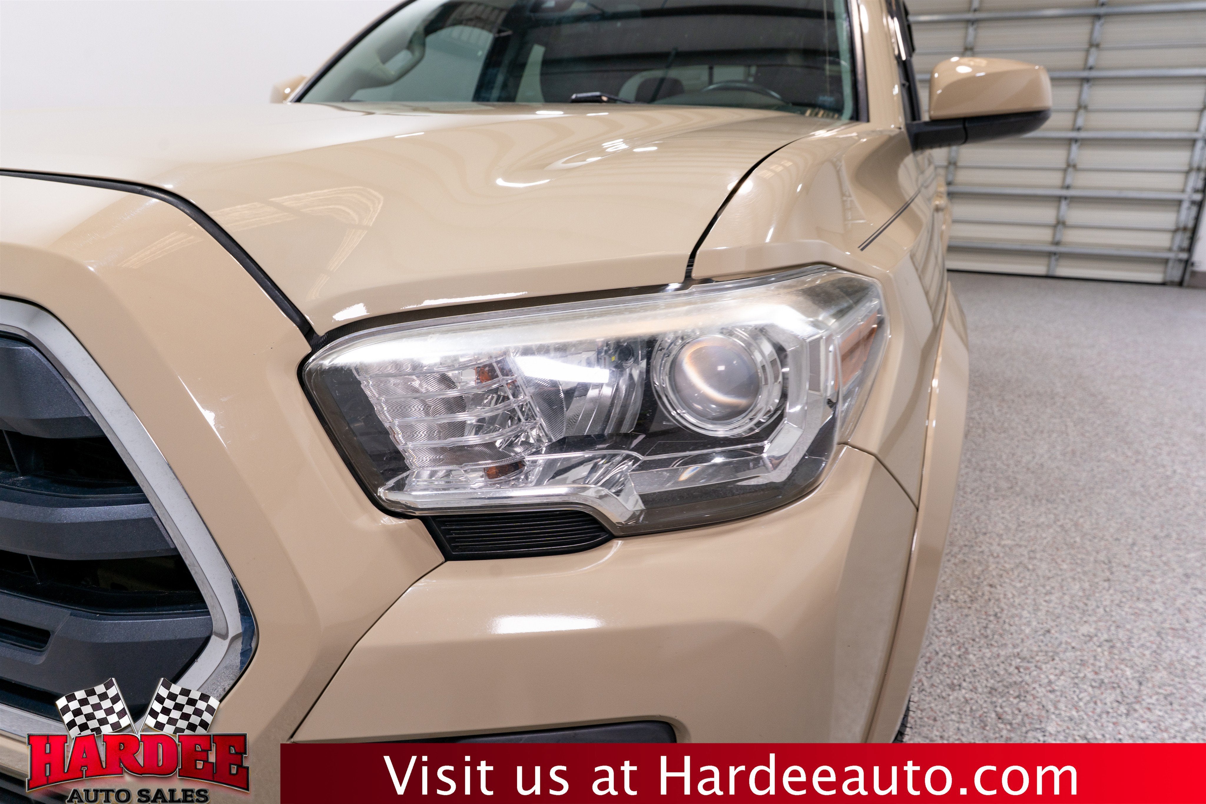 2018 Toyota Tacoma 2WD SR5