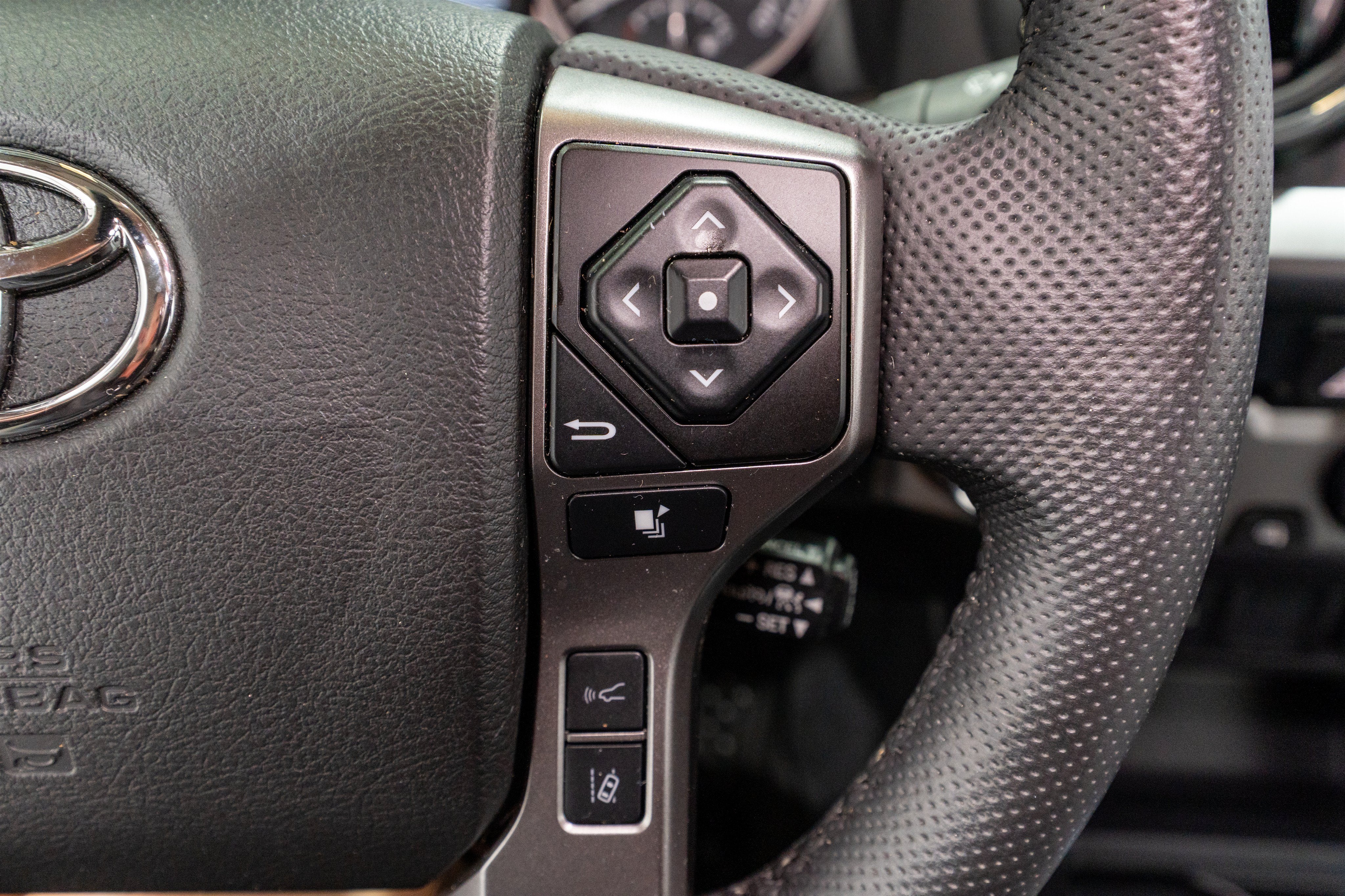 2023 Toyota Tacoma 2WD SR5