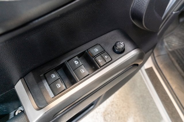 2021 Toyota Tacoma 4WD SR5