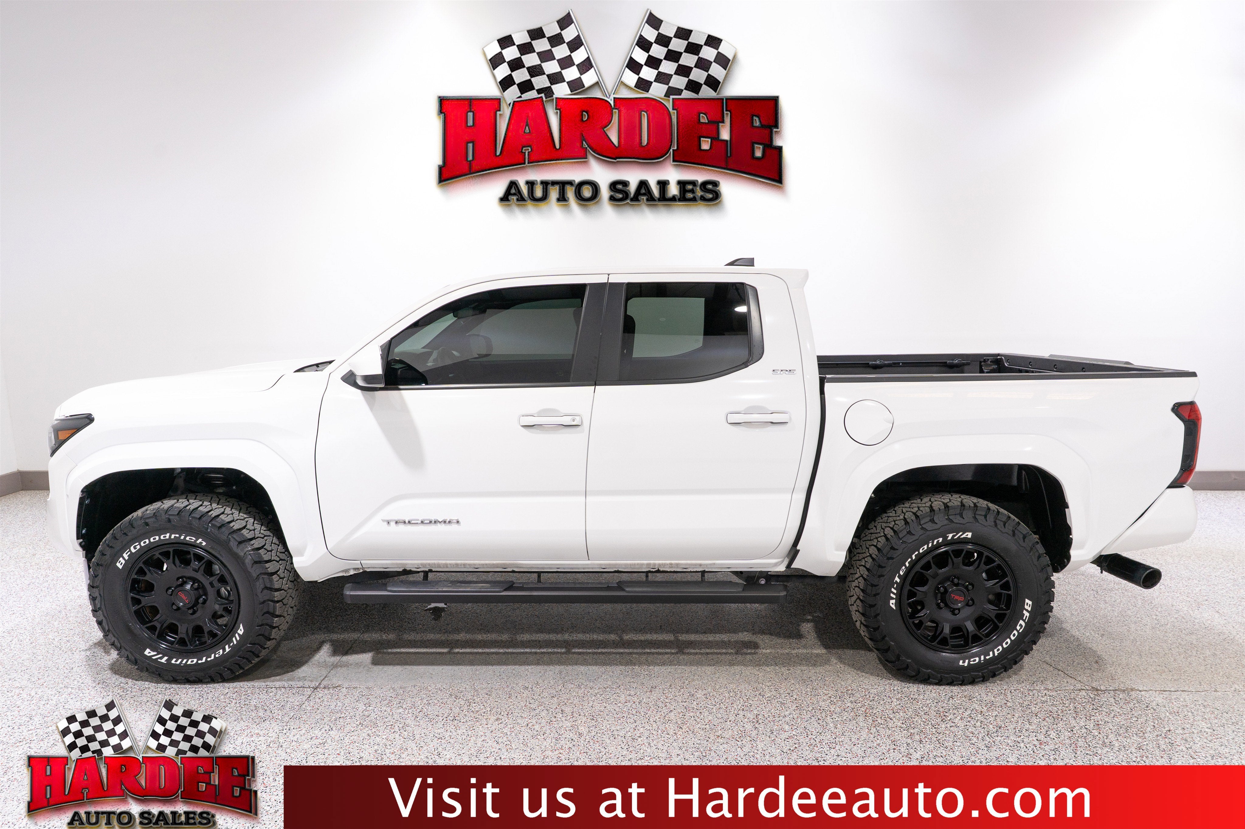 2024 Toyota Tacoma 2WD SR5