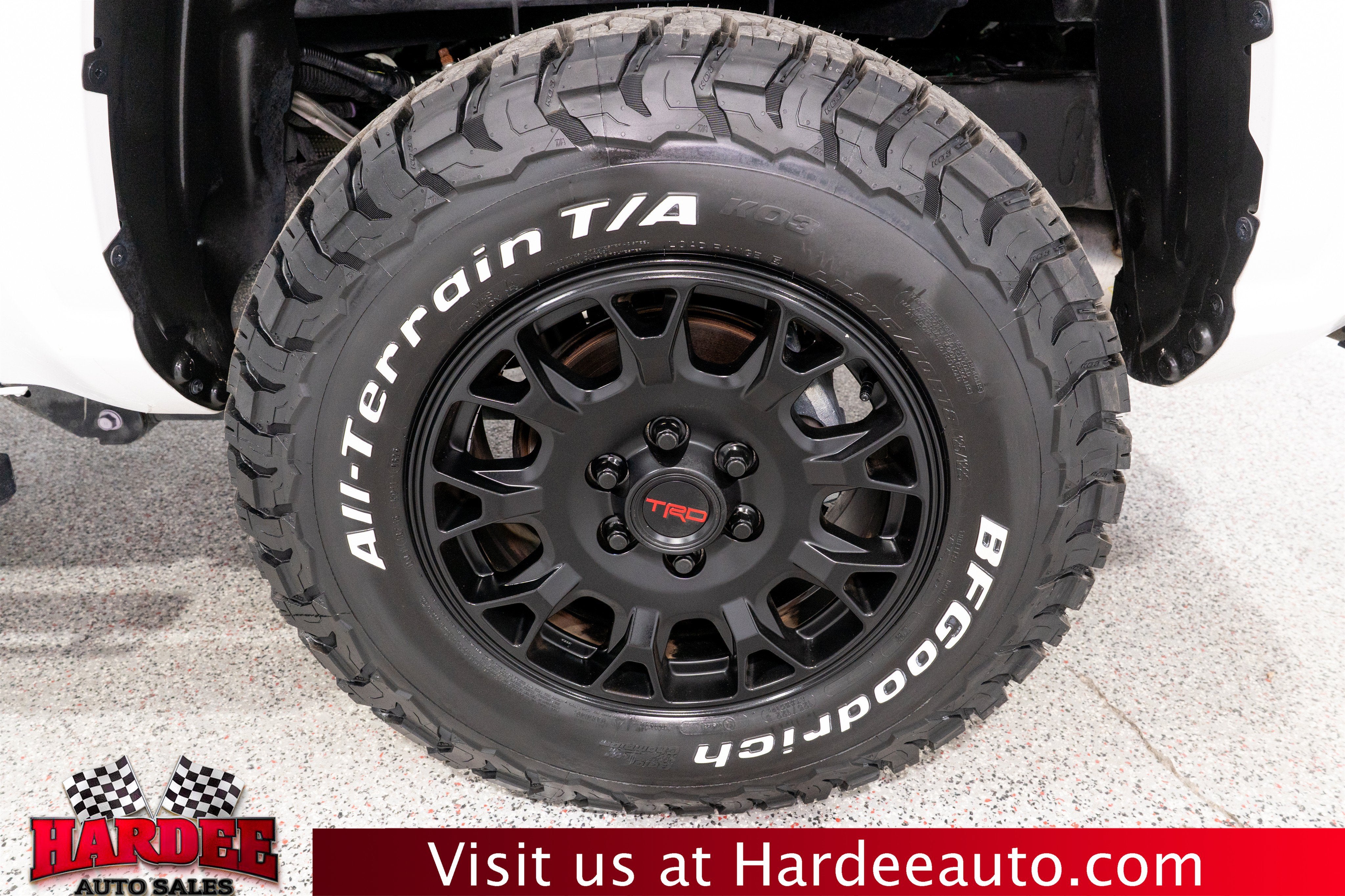 2024 Toyota Tacoma 2WD SR5