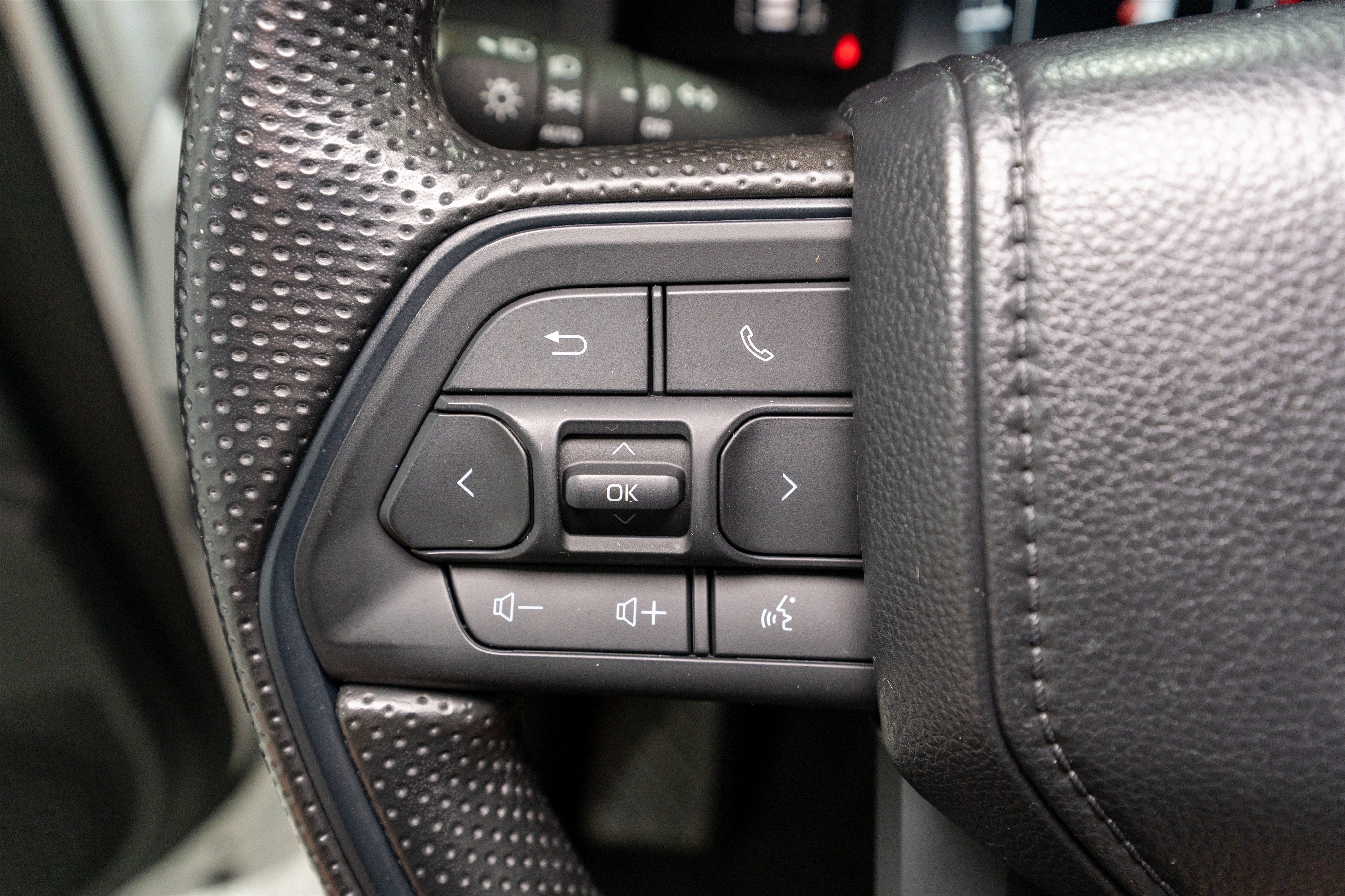 2024 Toyota Tacoma 2WD SR5
