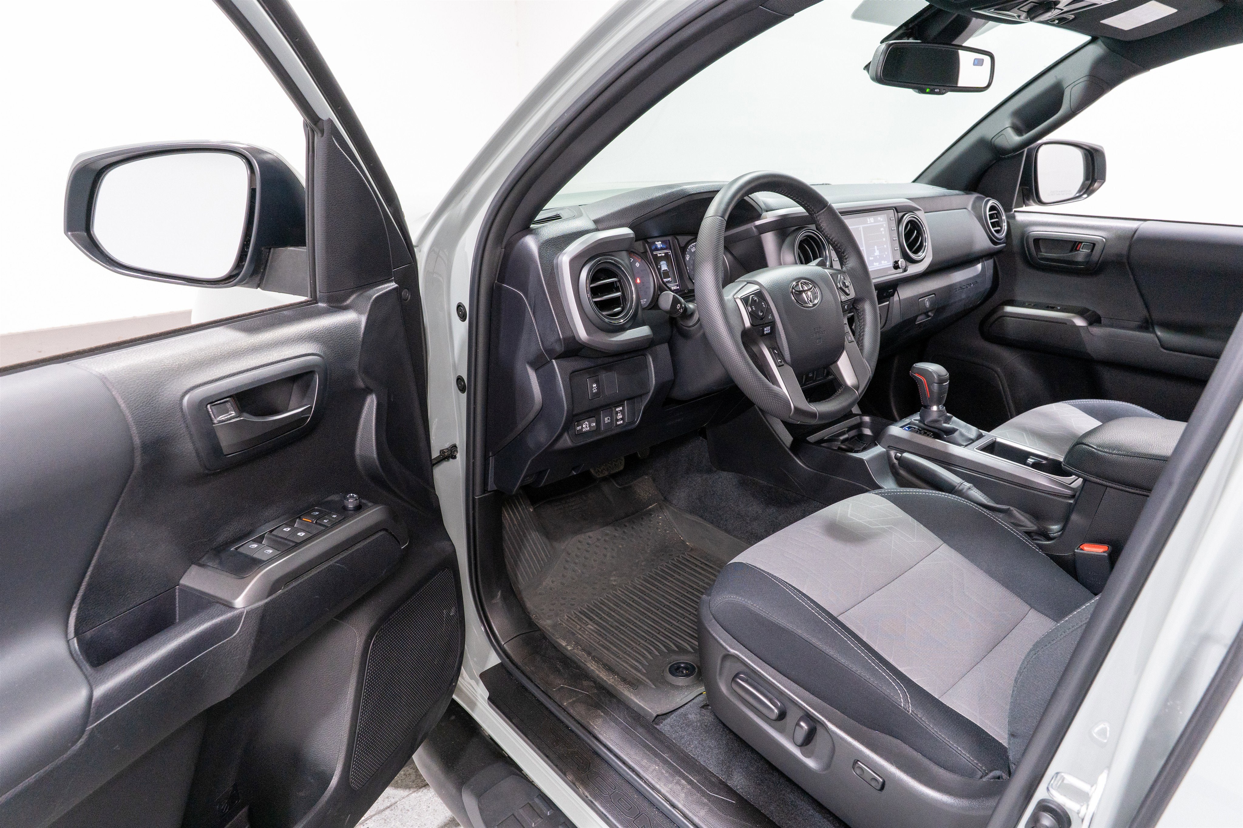 2023 Toyota Tacoma 4WD TRD Off Road