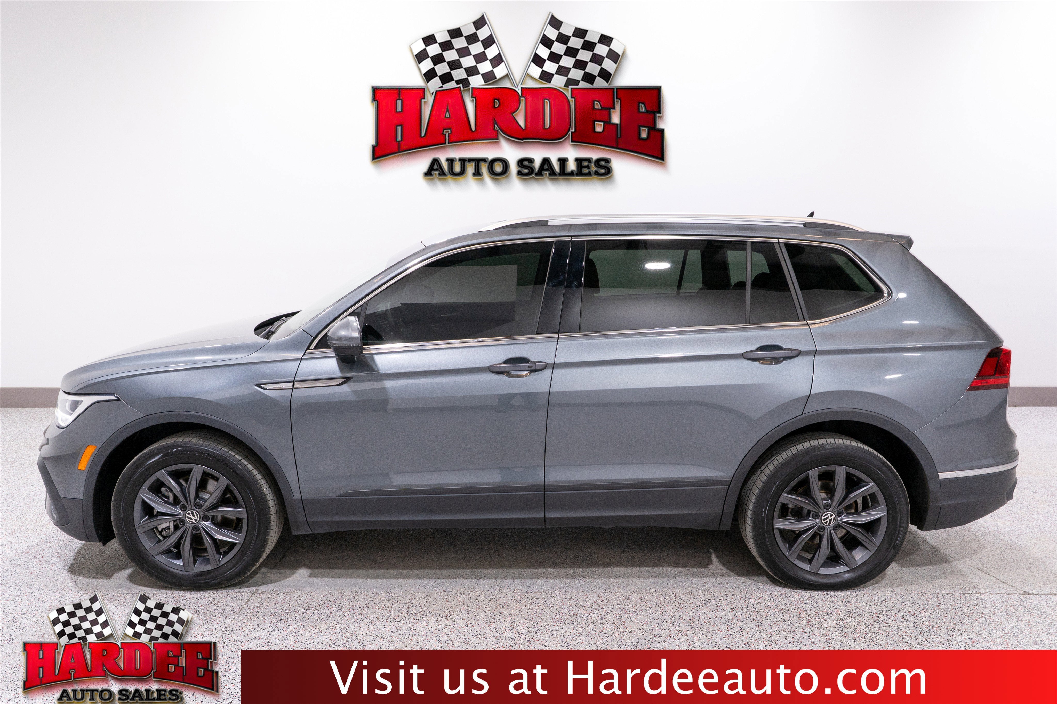 2023 Volkswagen Tiguan SE