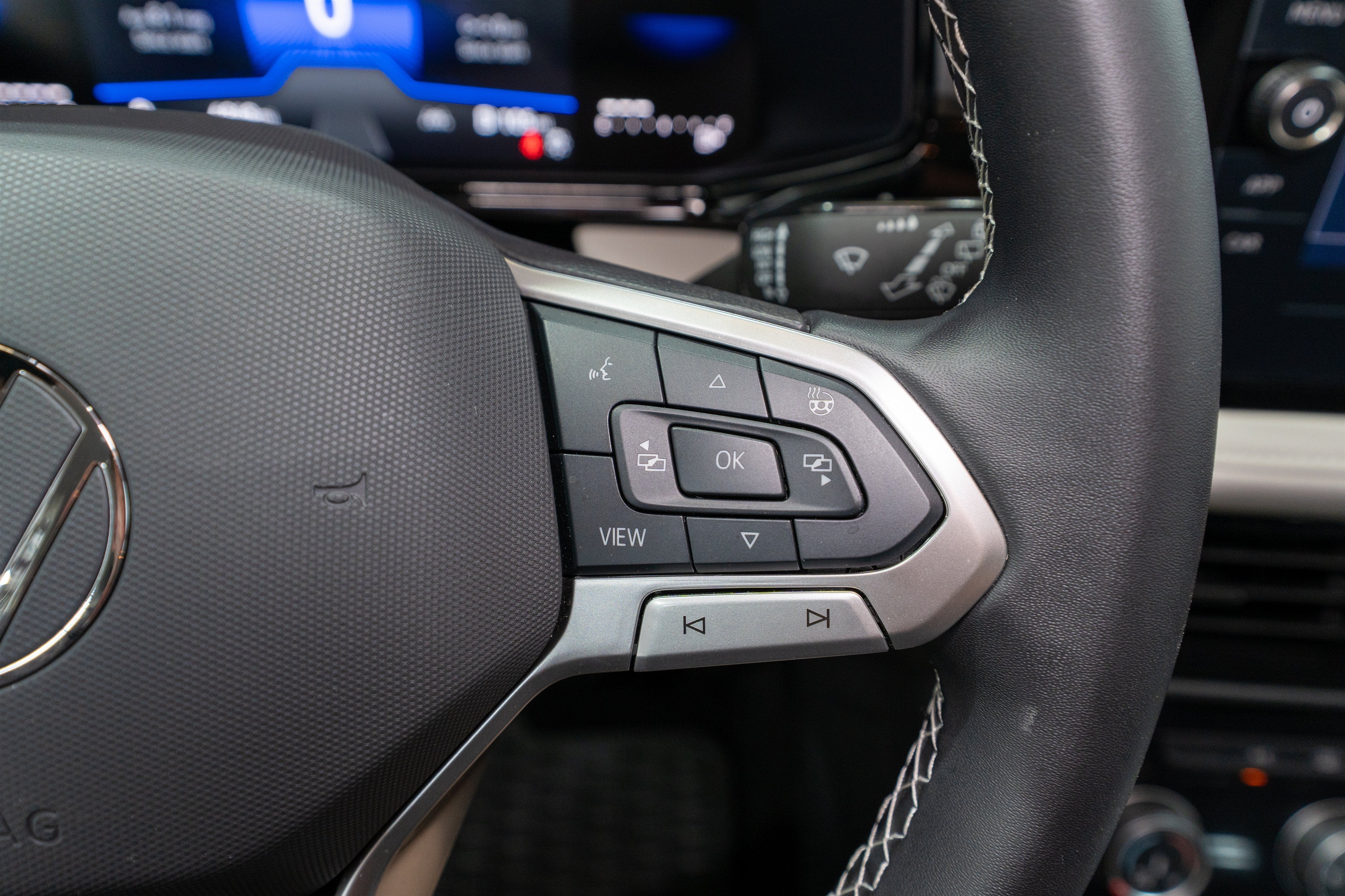 2025 Volkswagen Taos S