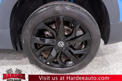 2023 Volkswagen Taos SE