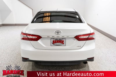 2019 Toyota Camry XLE