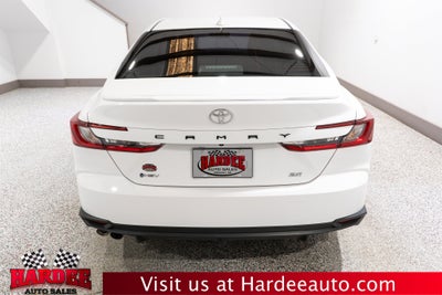 2025 Toyota Camry SE
