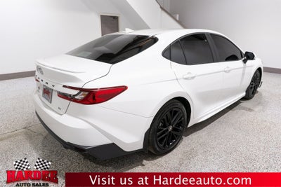 2025 Toyota Camry SE