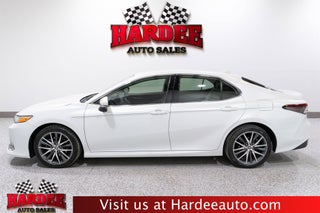 2023 Toyota Camry XLE