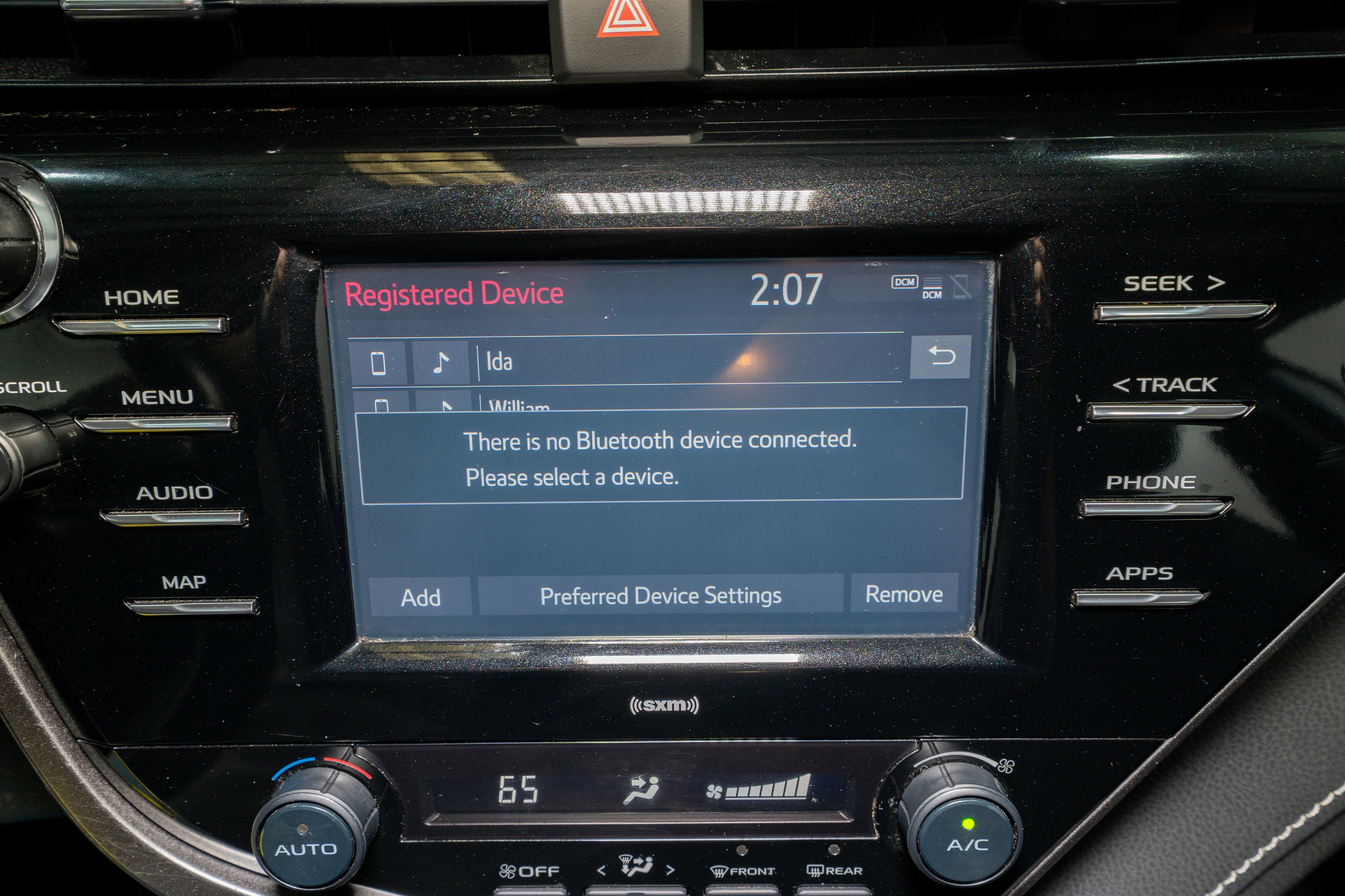 2020 Toyota Camry SE