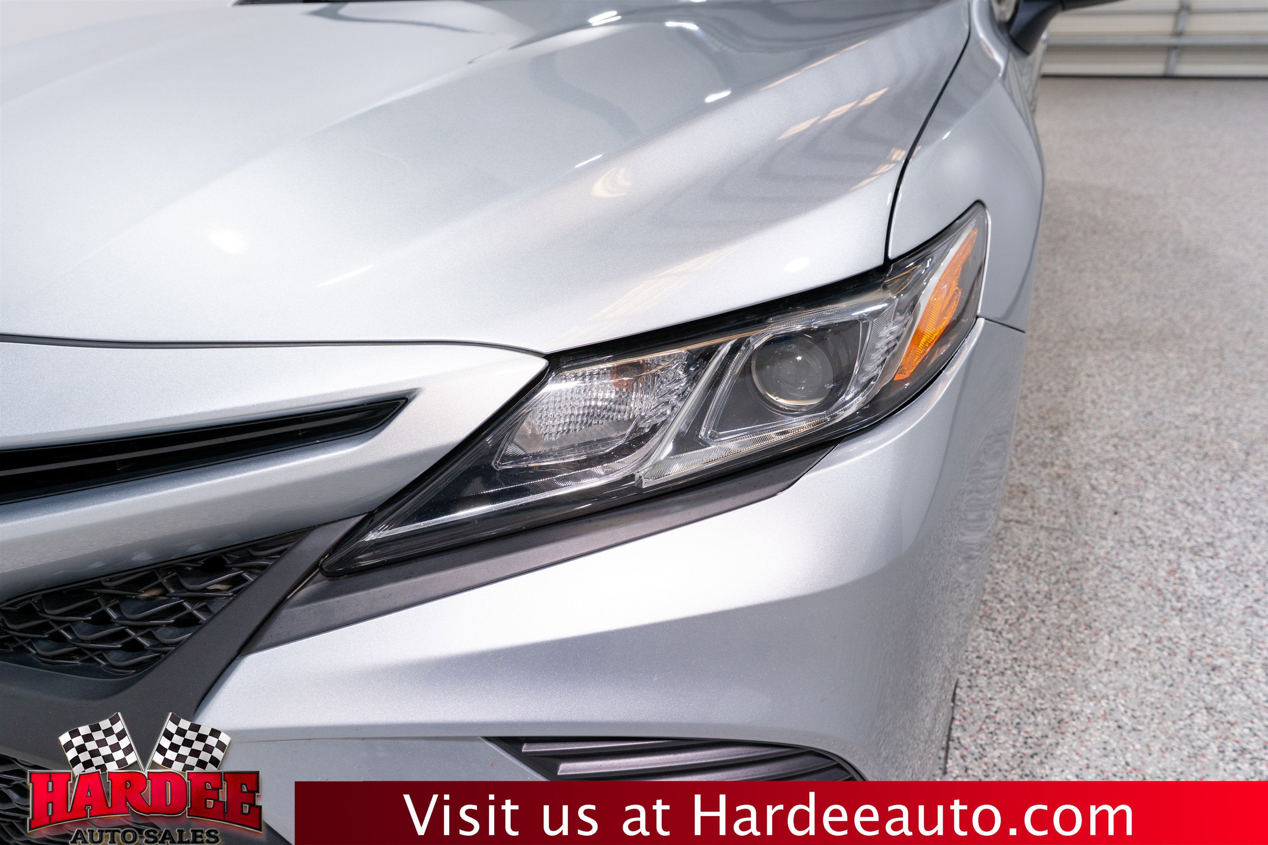 2020 Toyota Camry SE