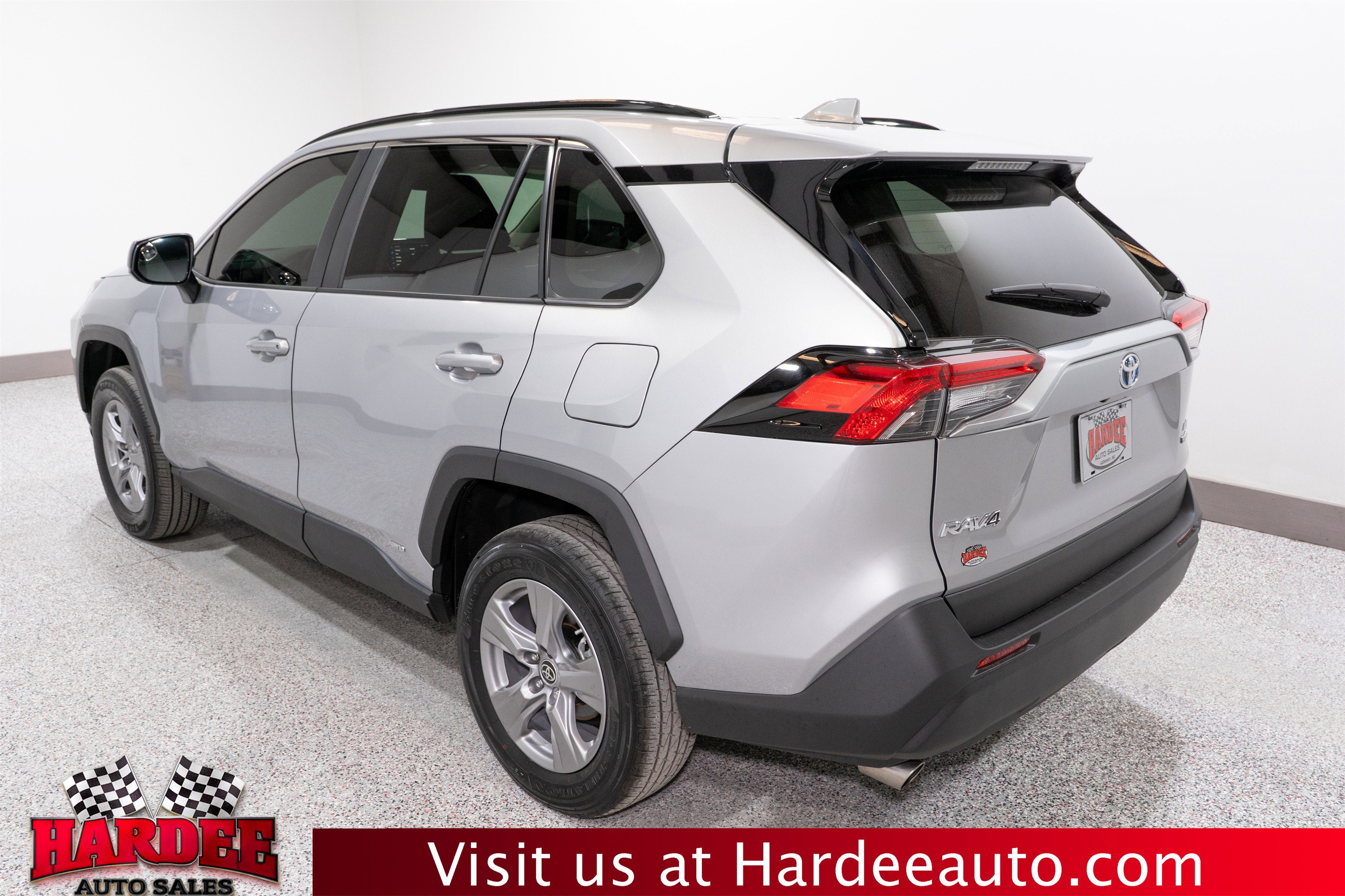 2024 Toyota RAV4 Hybrid LE