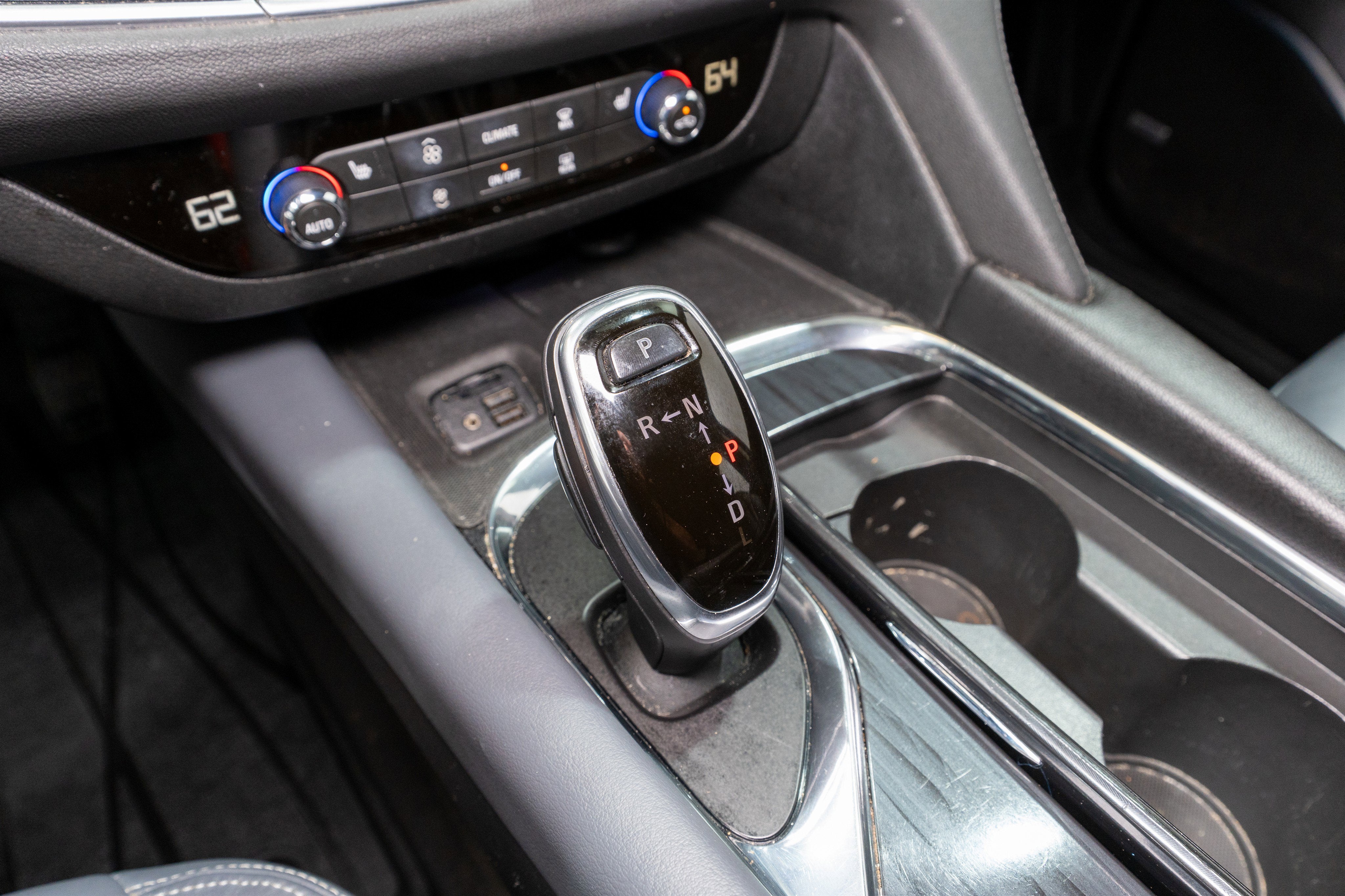 2020 Buick Enclave Essence