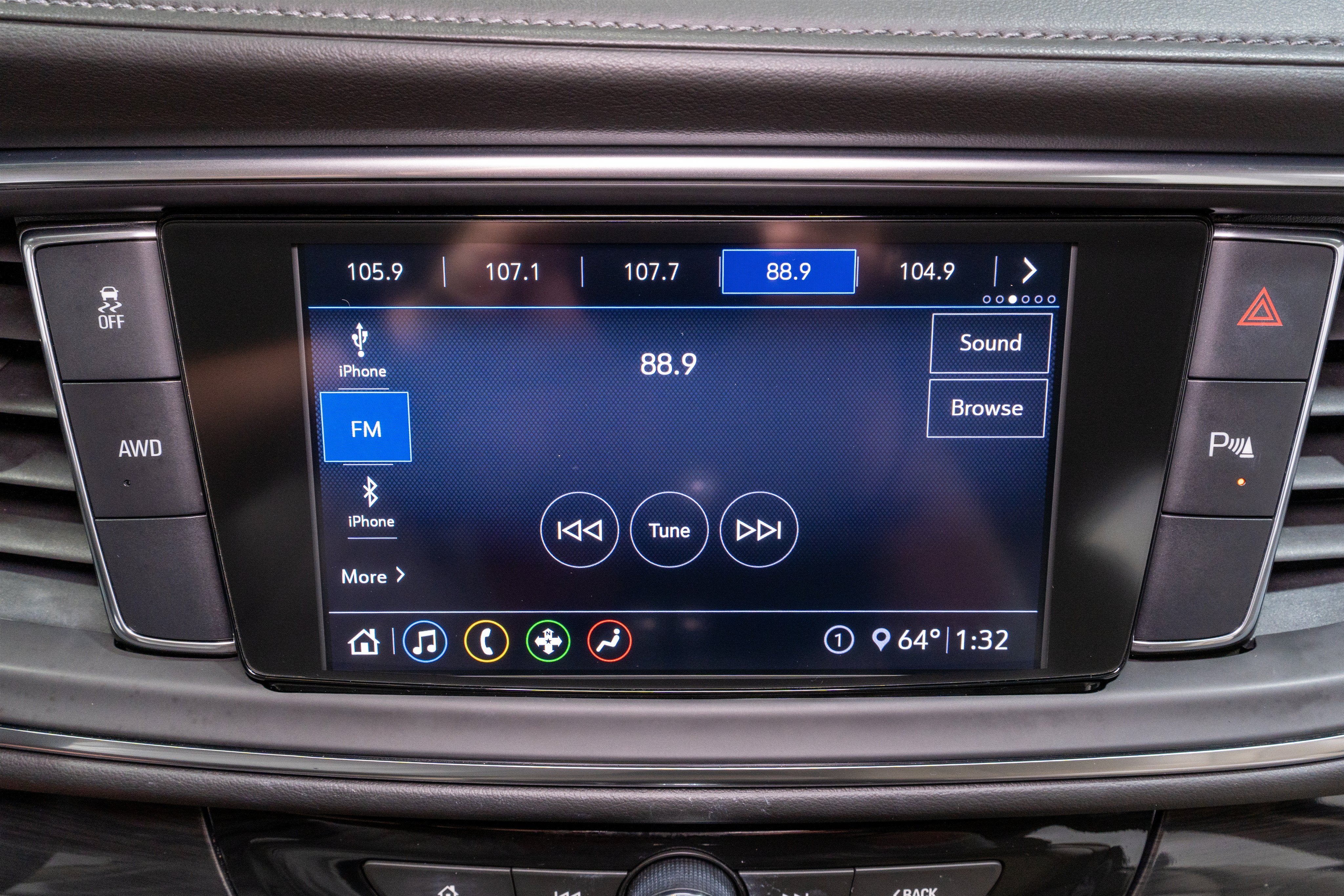2020 Buick Enclave Essence