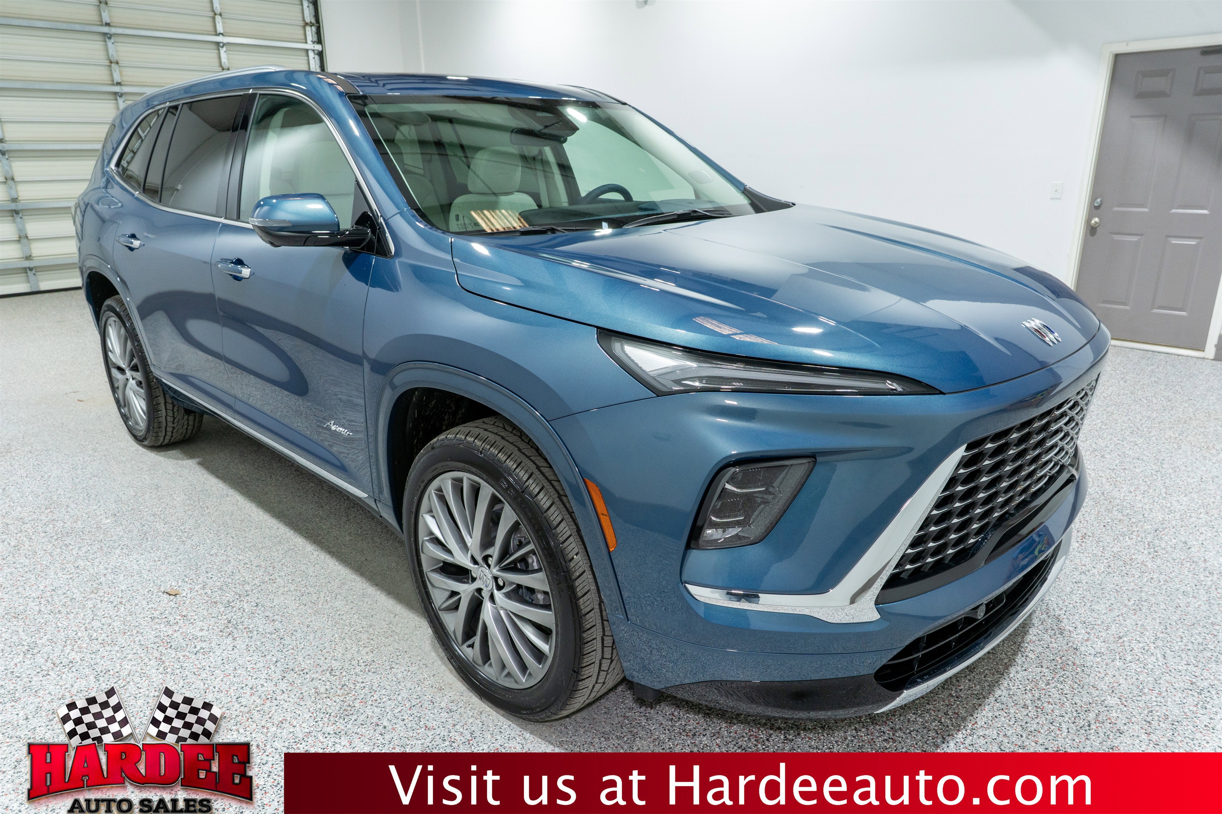 2025 Buick Enclave Avenir