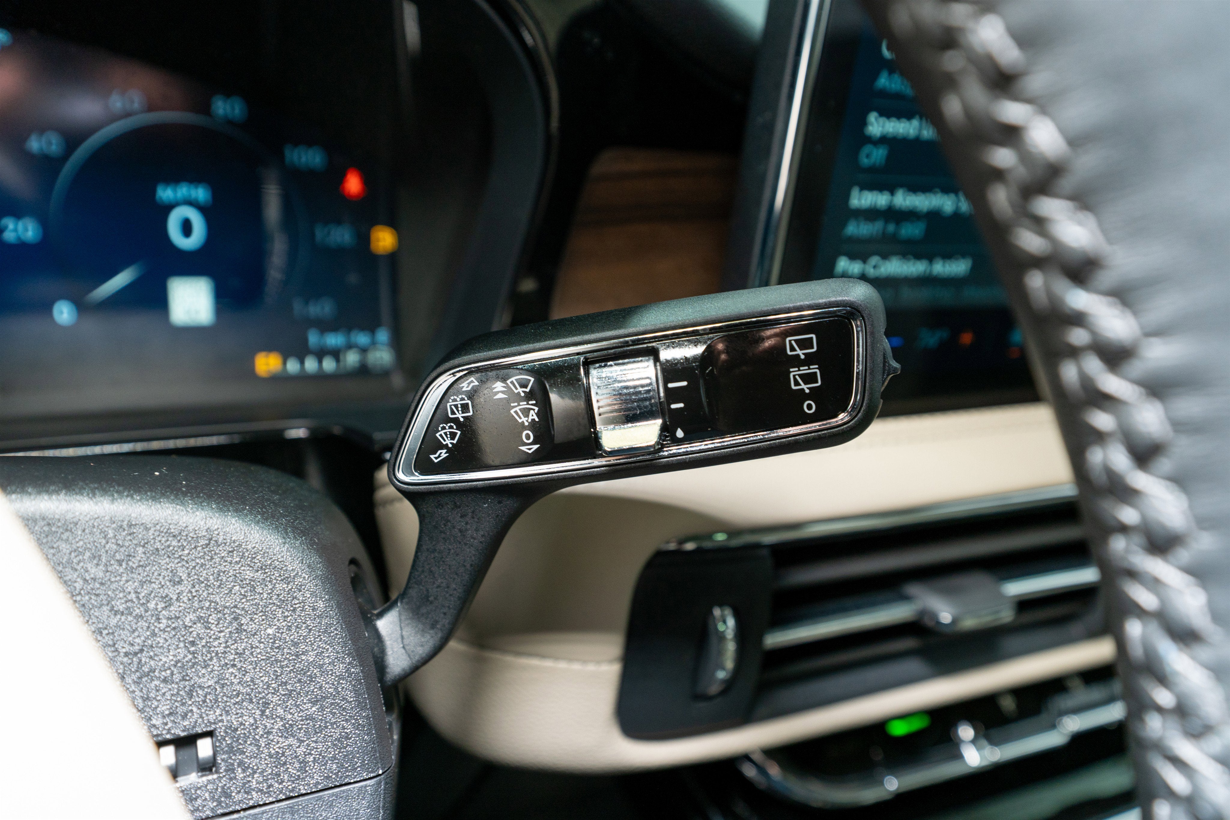 2025 Lincoln Corsair Reserve