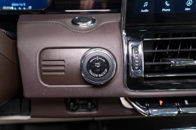 2024 Lincoln Navigator Black Label