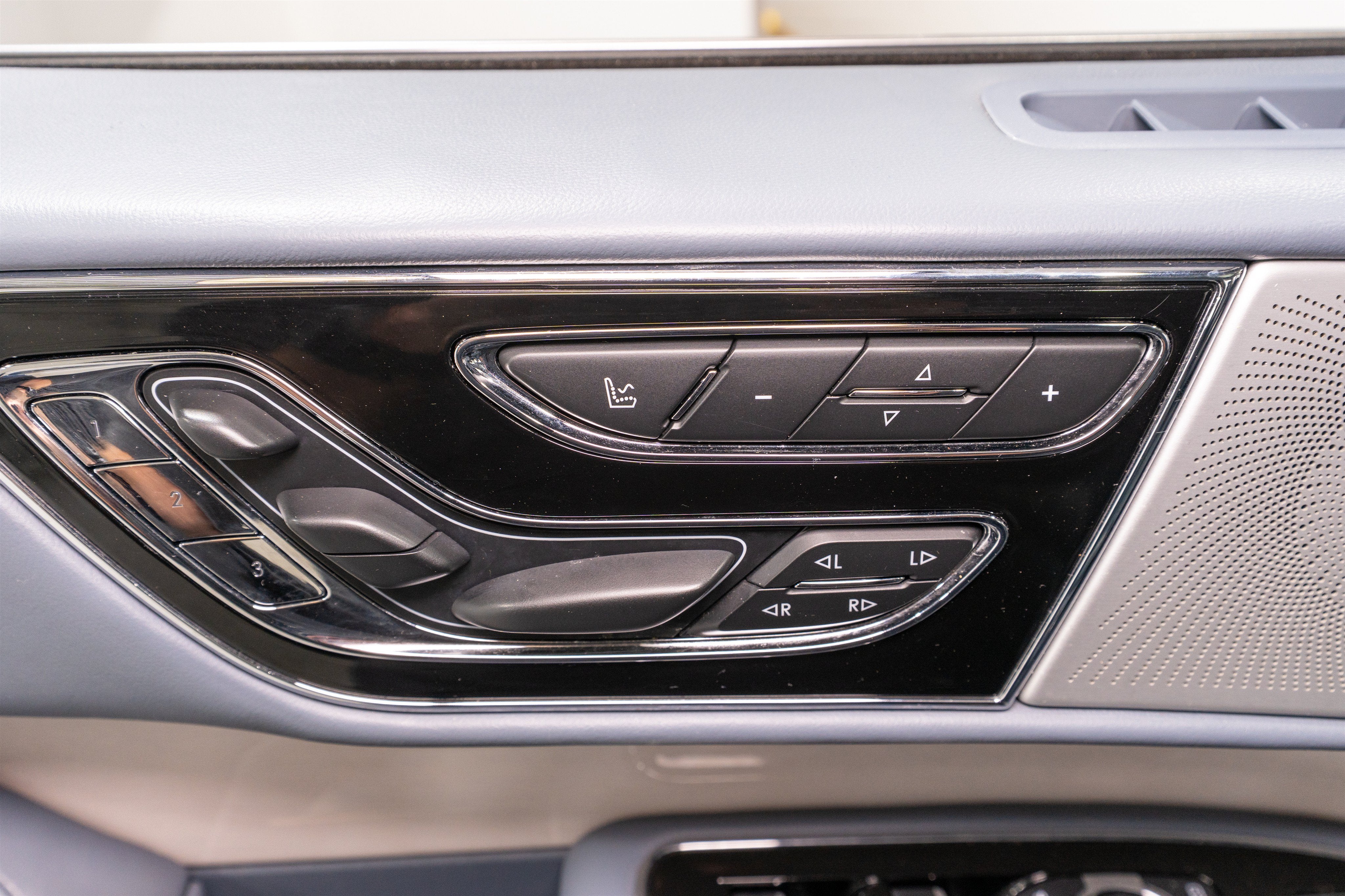 2020 Lincoln Navigator L Black Label