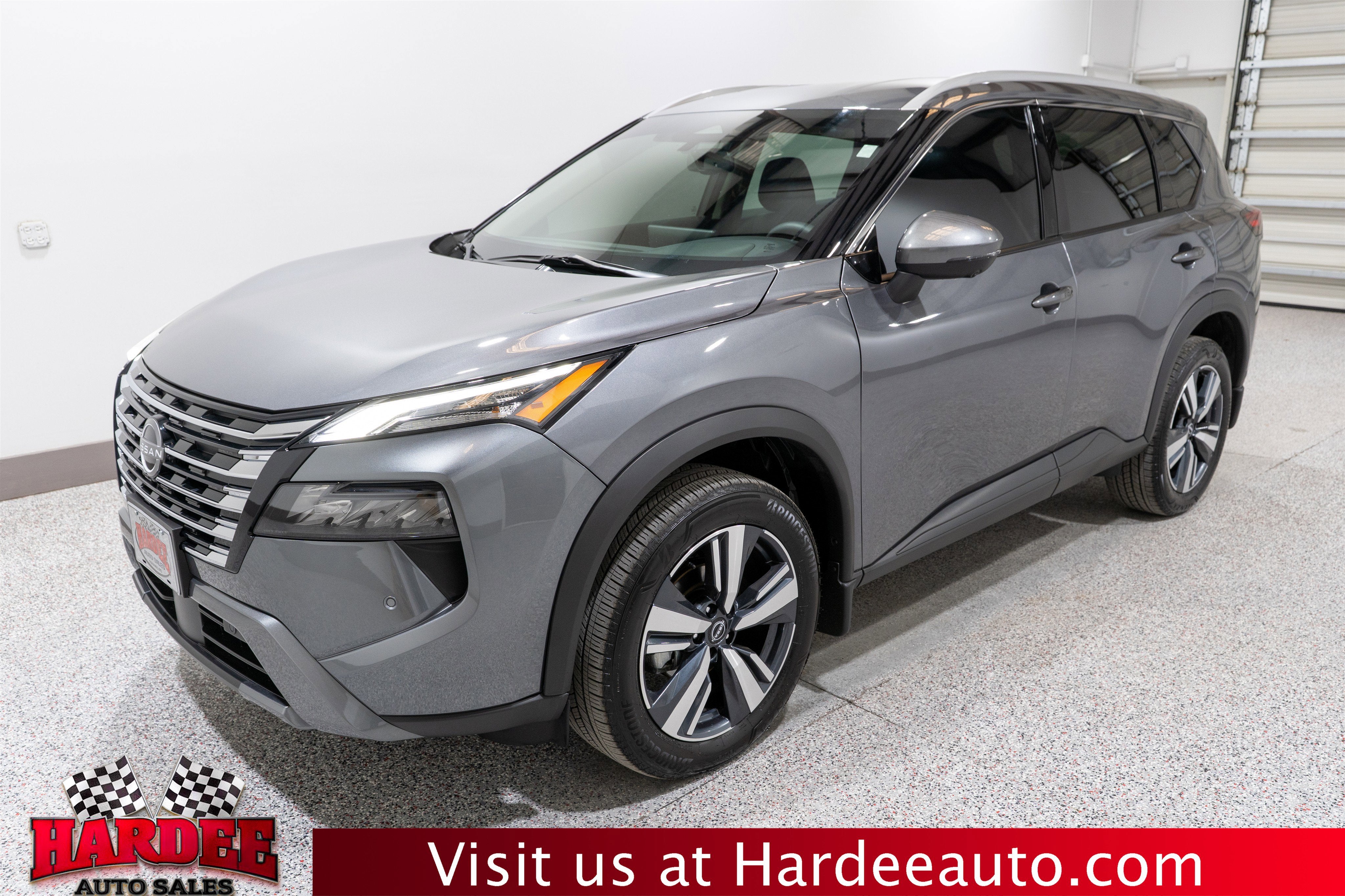 2024 Nissan Rogue SL