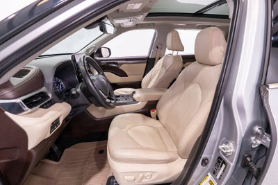 2022 Toyota Highlander Platinum
