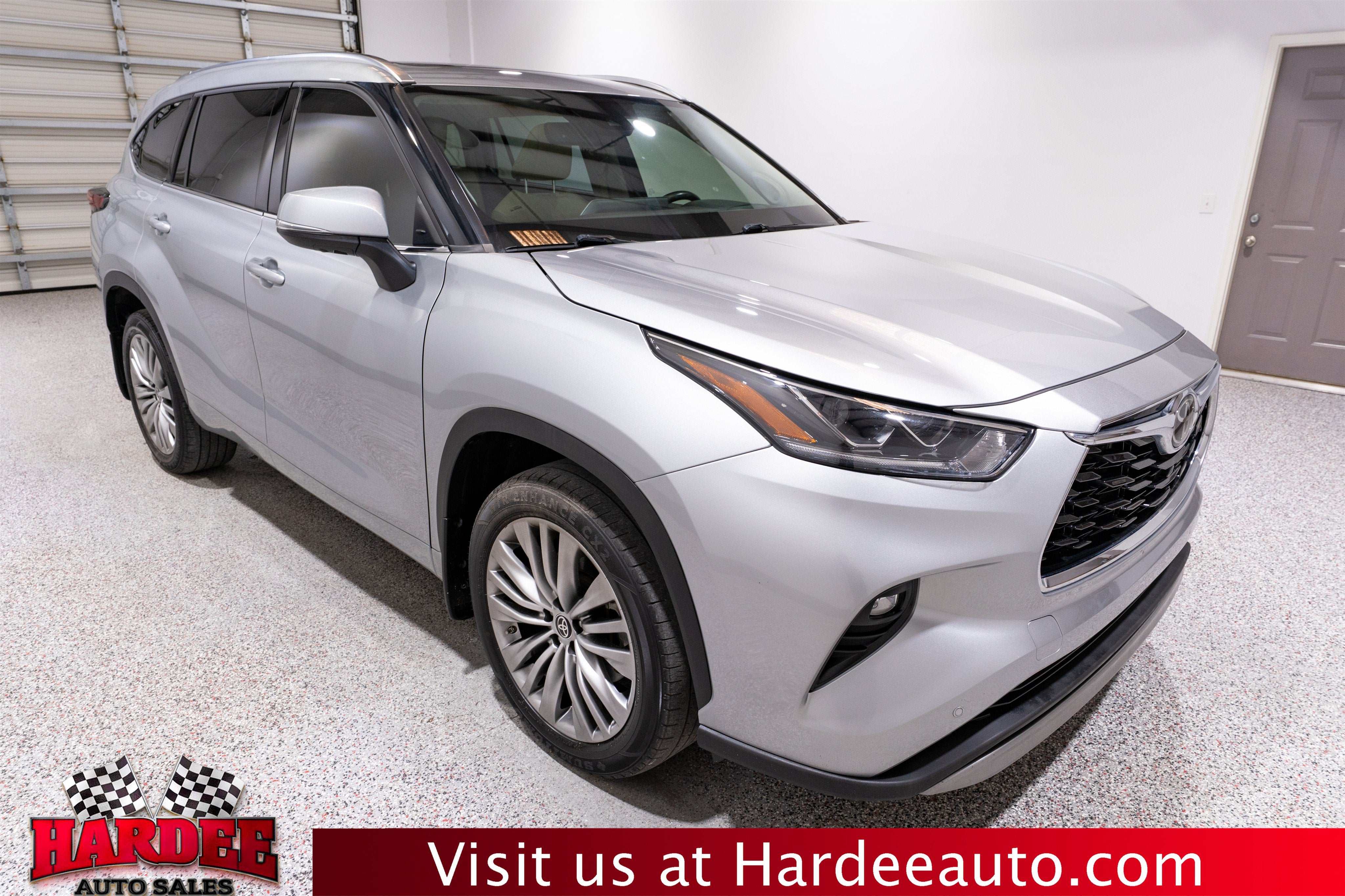 2022 Toyota Highlander Platinum