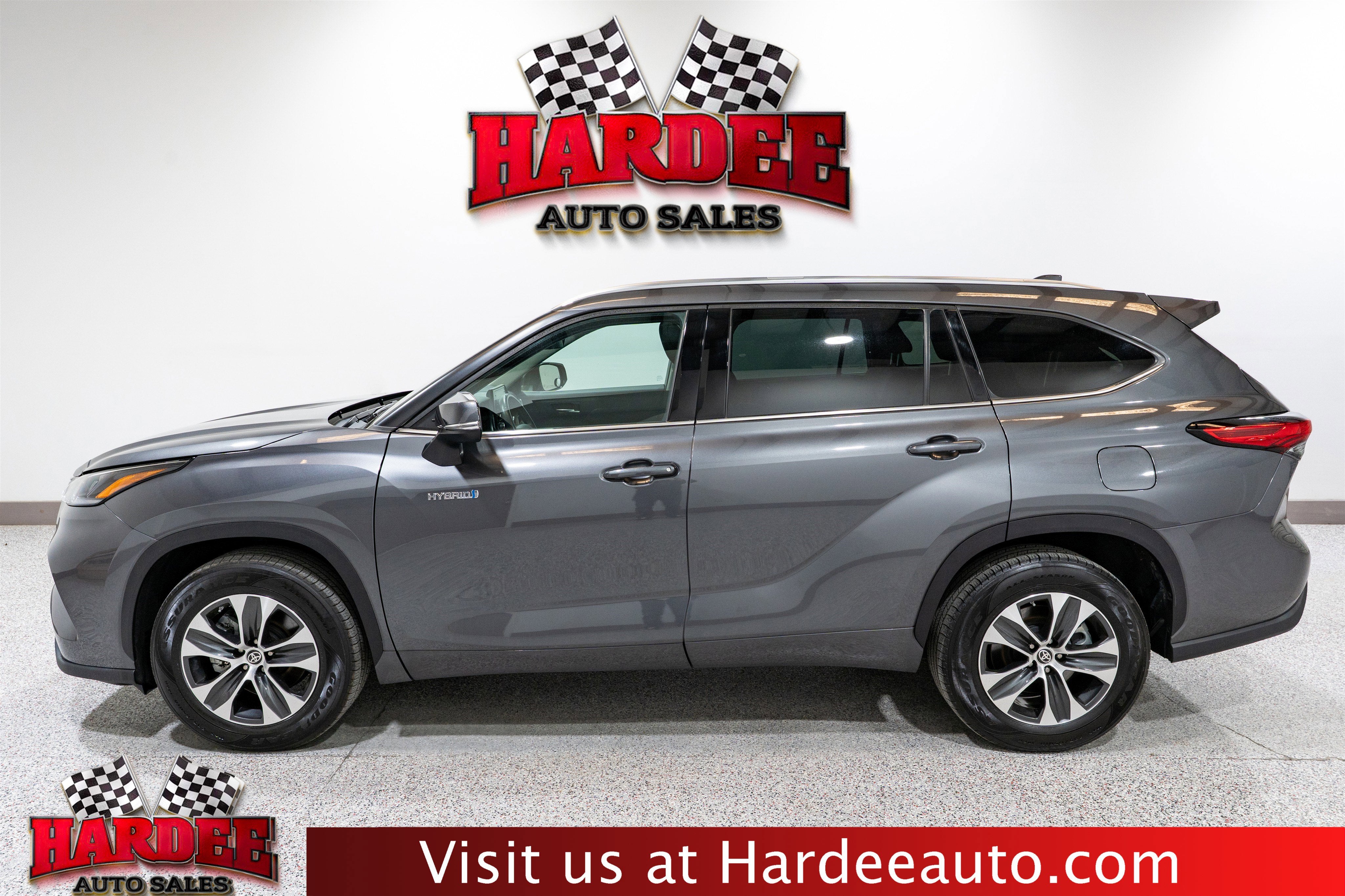 2021 Toyota Highlander Hybrid XLE