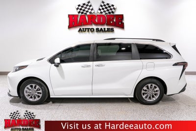 2026 Toyota Sienna XLE