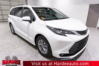 2026 Toyota Sienna XLE