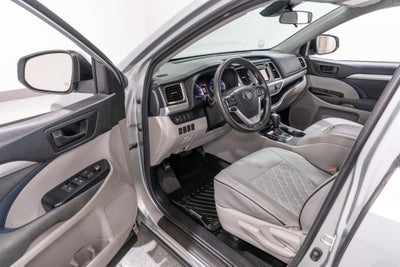 2018 Toyota Highlander LE
