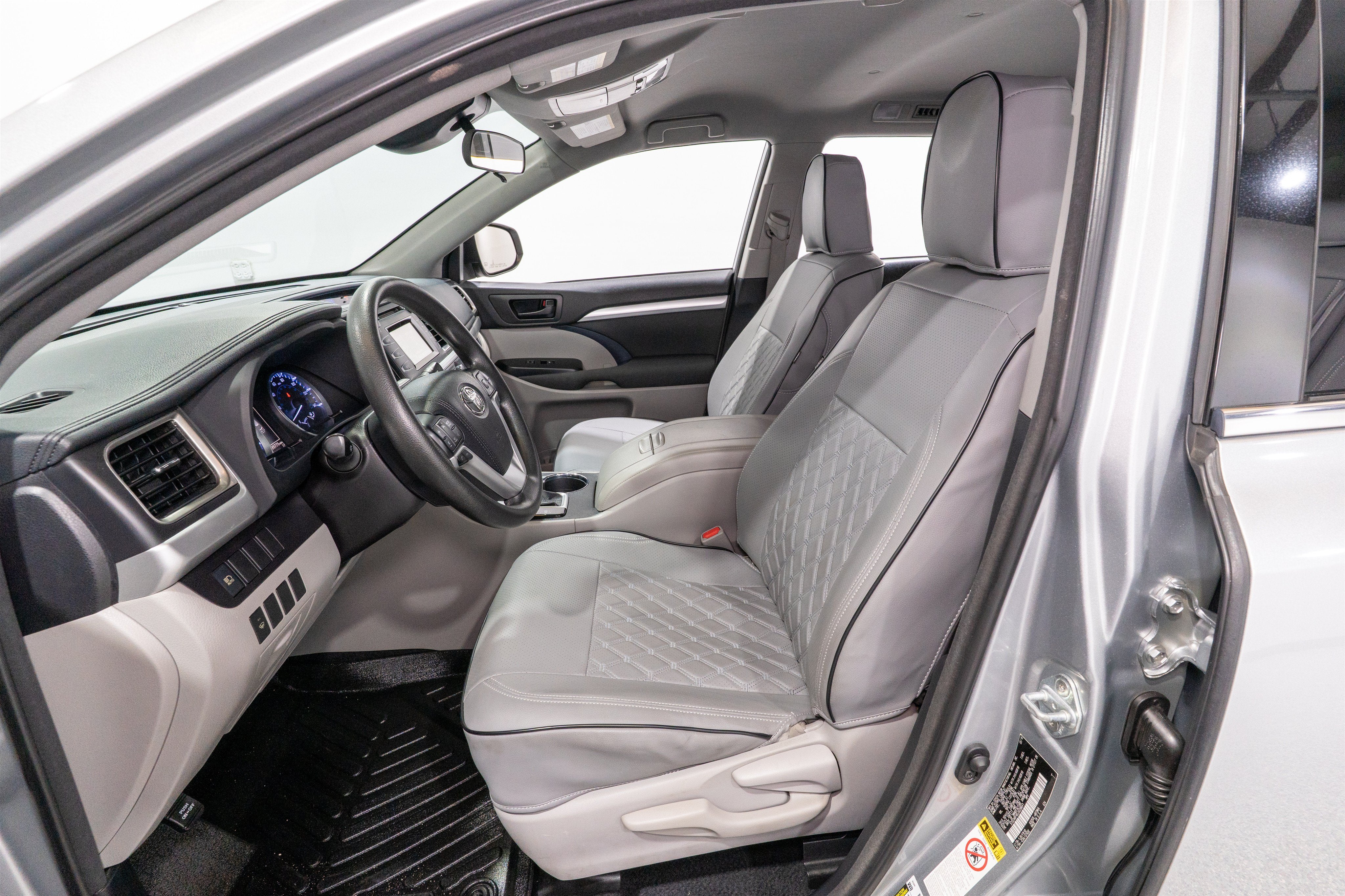 2018 Toyota Highlander LE
