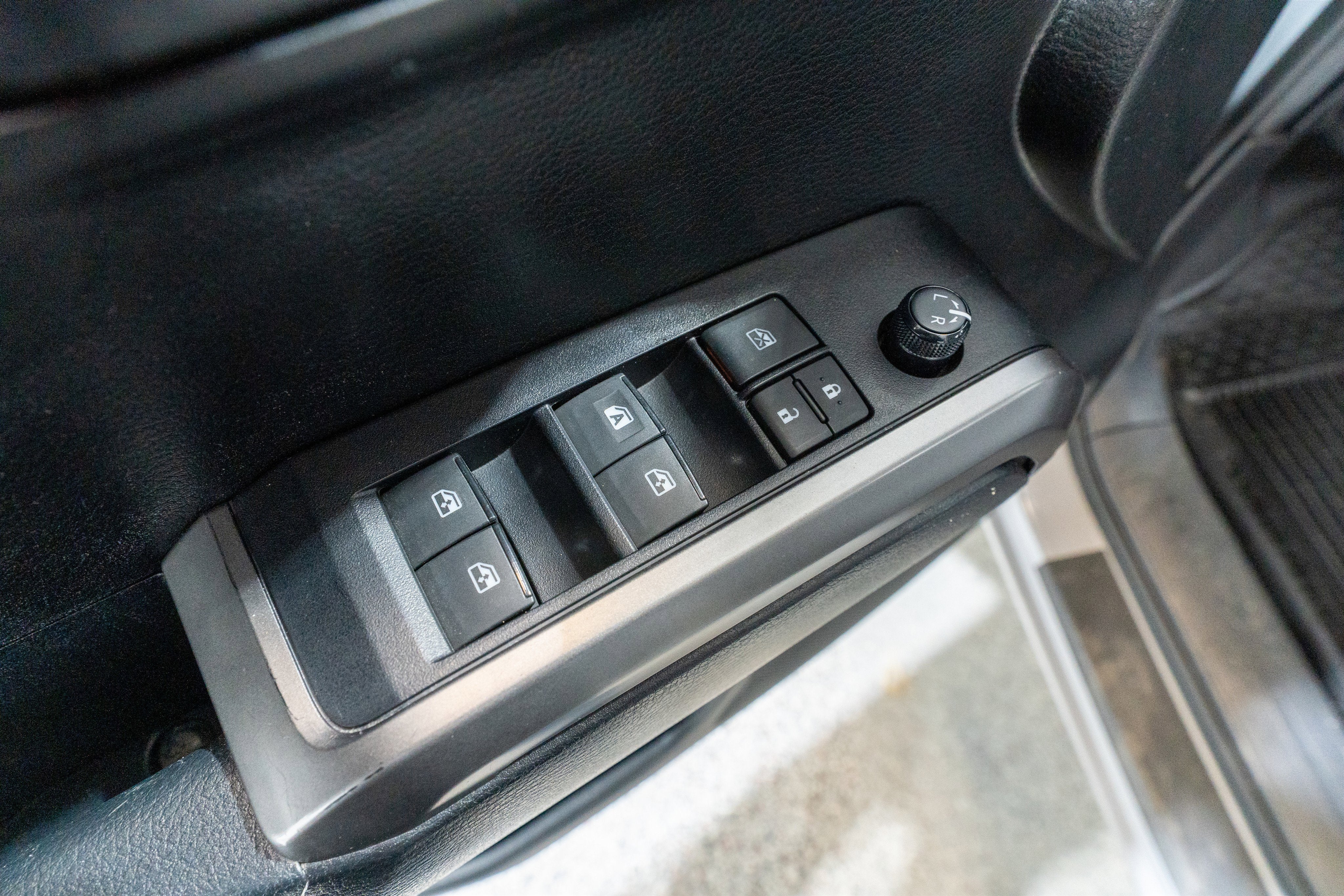 2021 Toyota Tacoma 2WD SR5