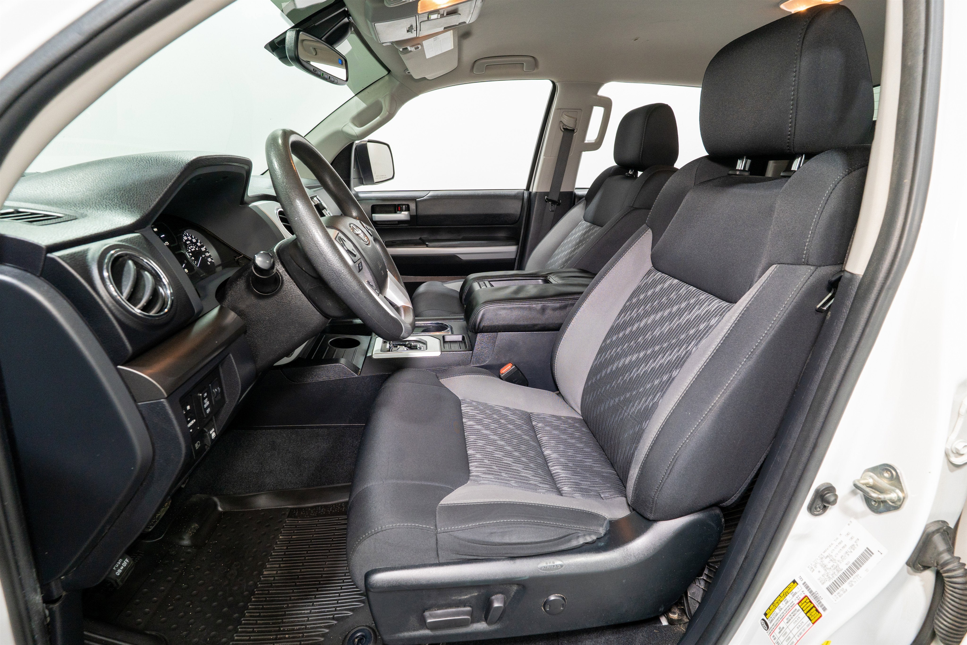 2020 Toyota Tundra 4WD SR5