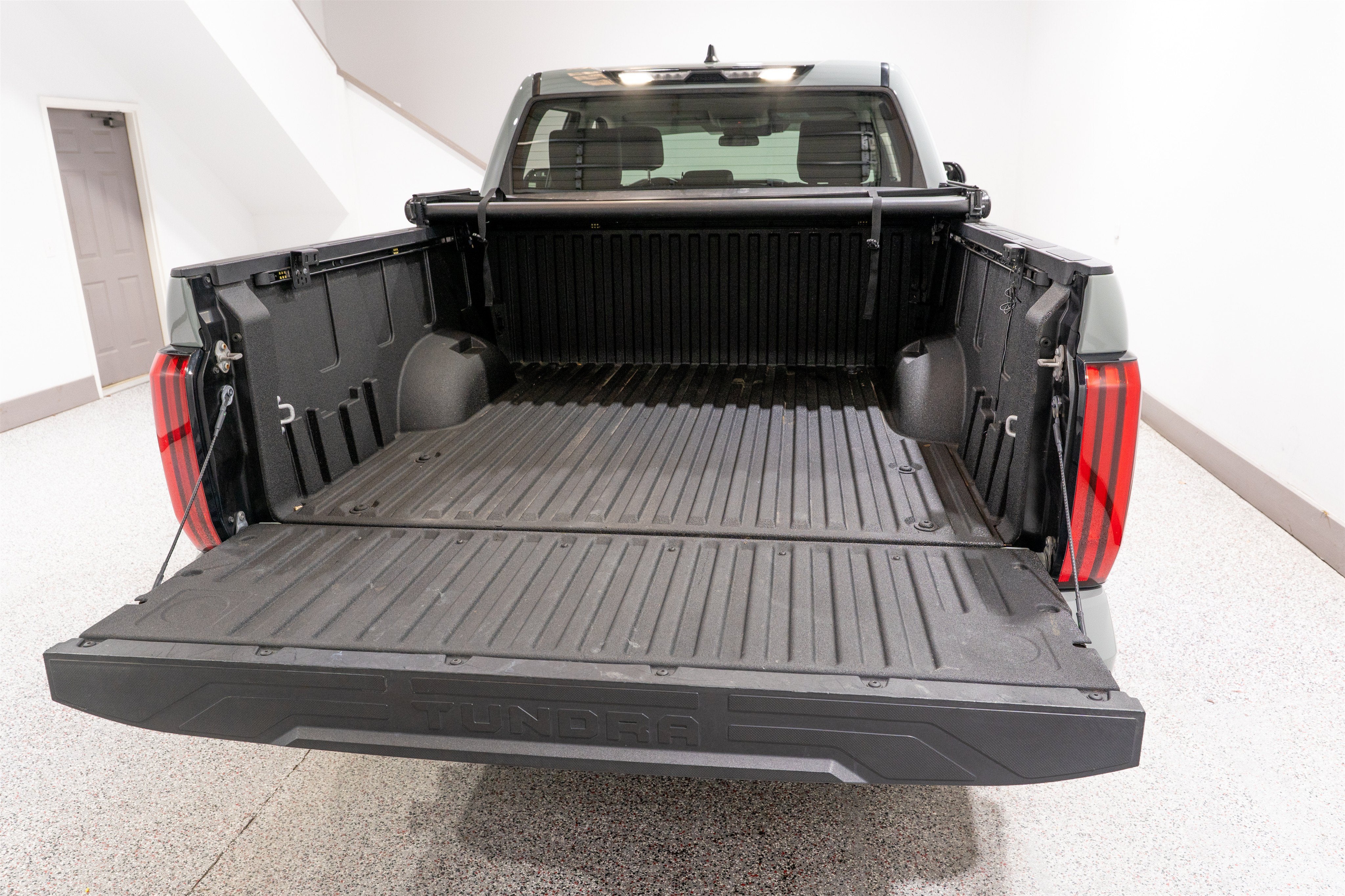 2024 Toyota Tundra 4WD SR5