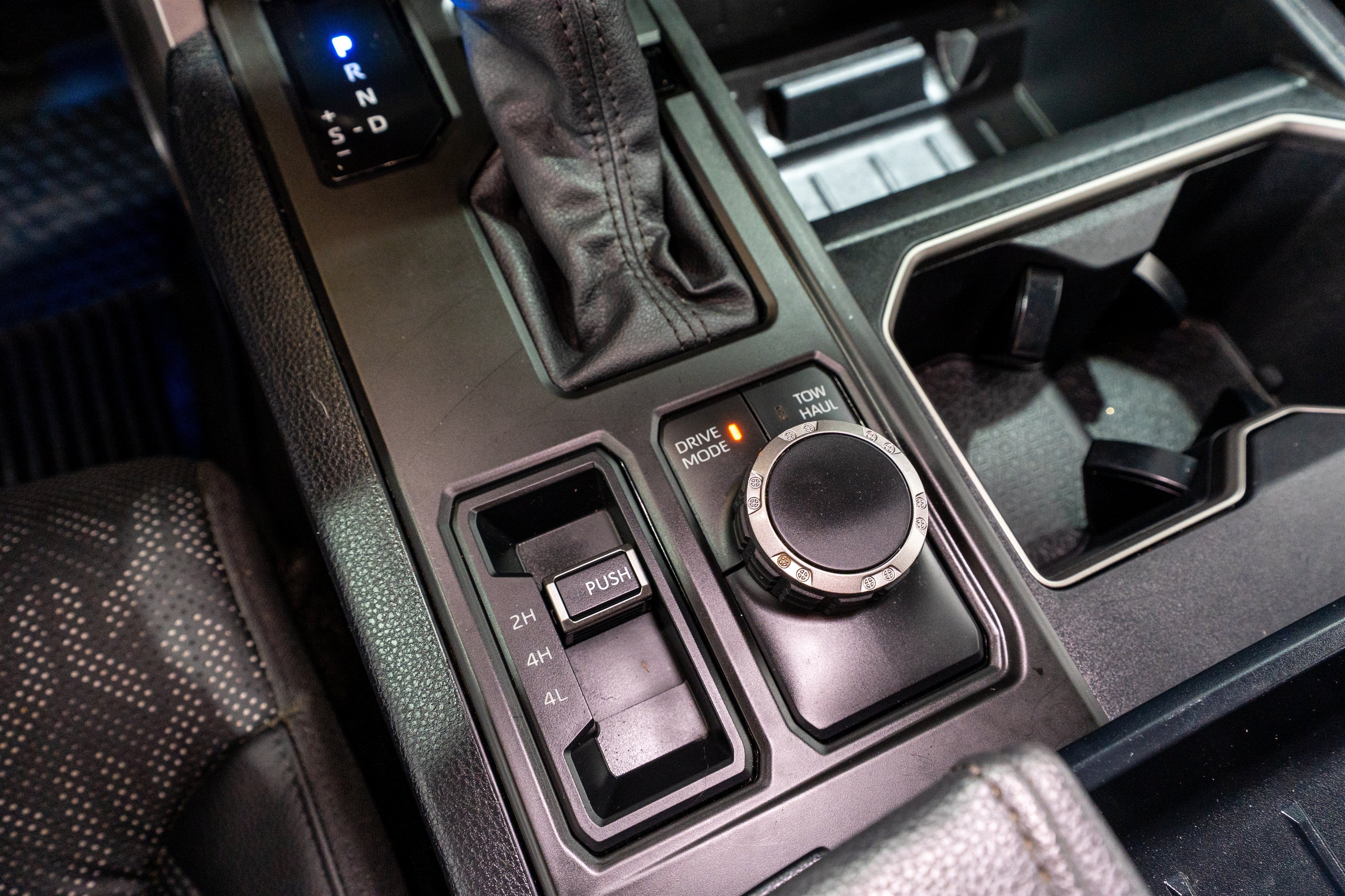 2024 Toyota Tundra 4WD SR5