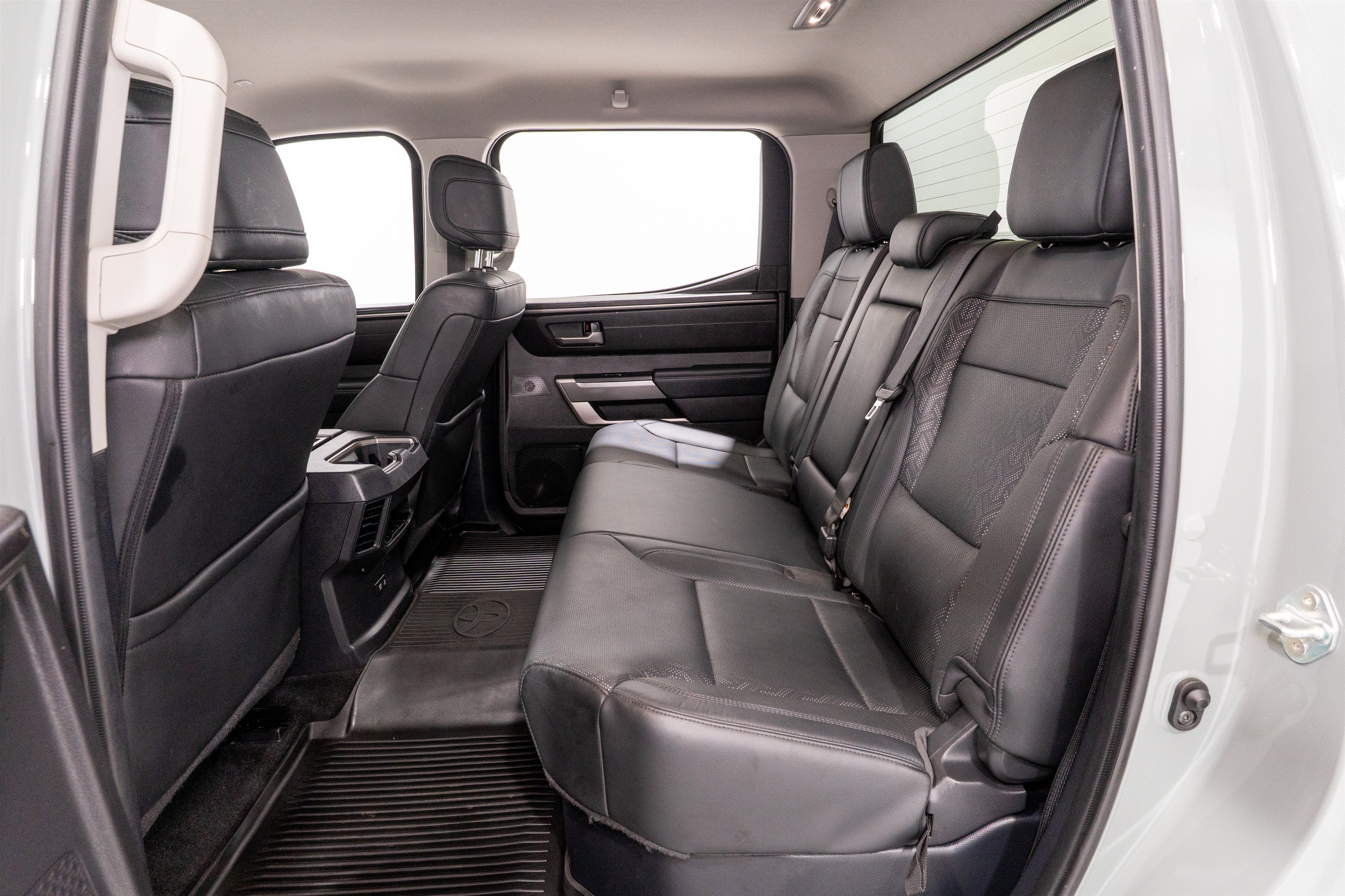 2024 Toyota Tundra 4WD SR5