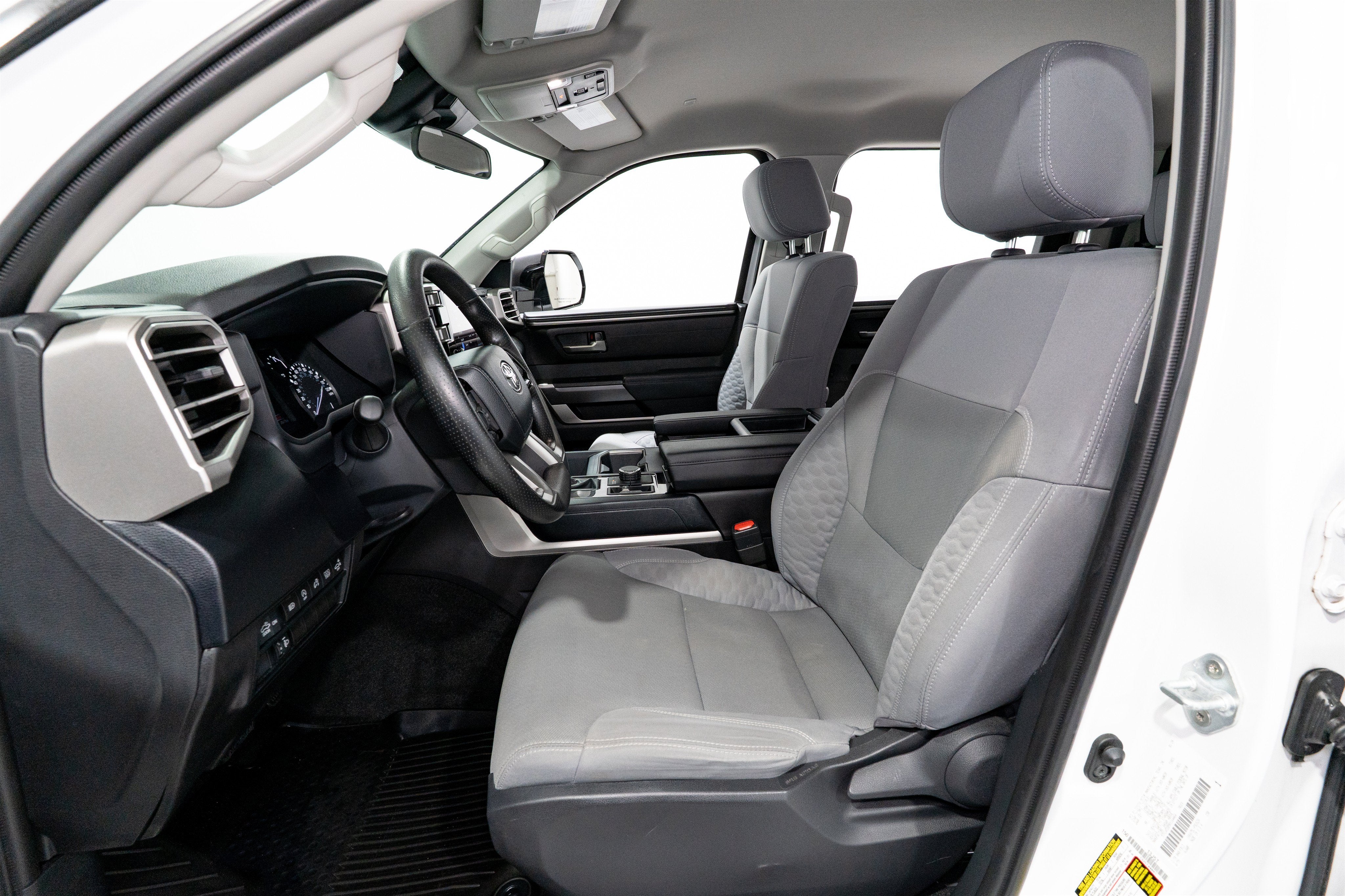 2024 Toyota Tundra 4WD SR5