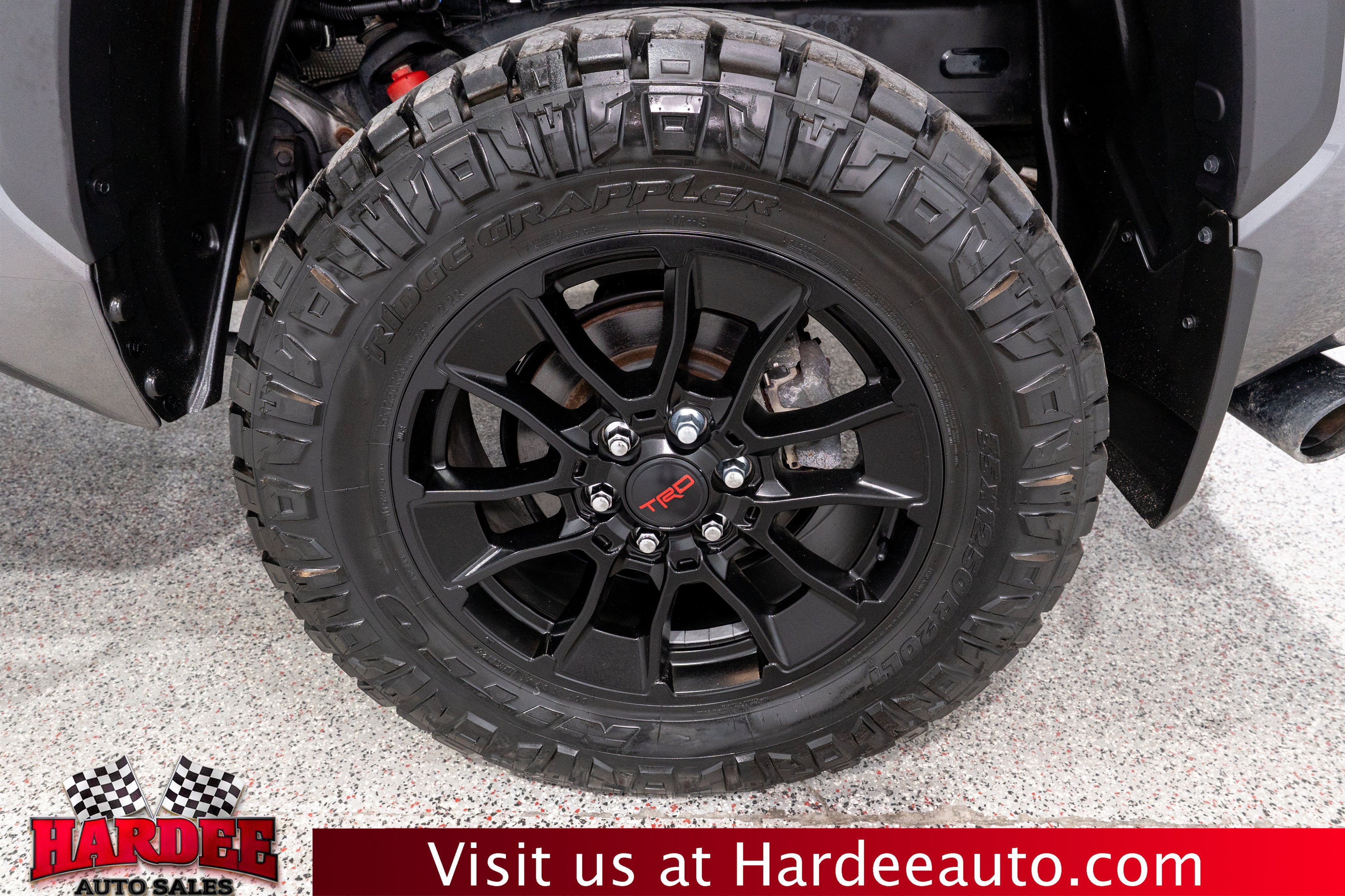 2024 Toyota Tundra 4WD SR5