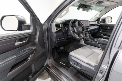 2024 Toyota Tundra 4WD SR5