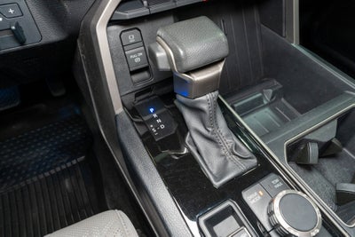 2024 Toyota Tundra 4WD SR5